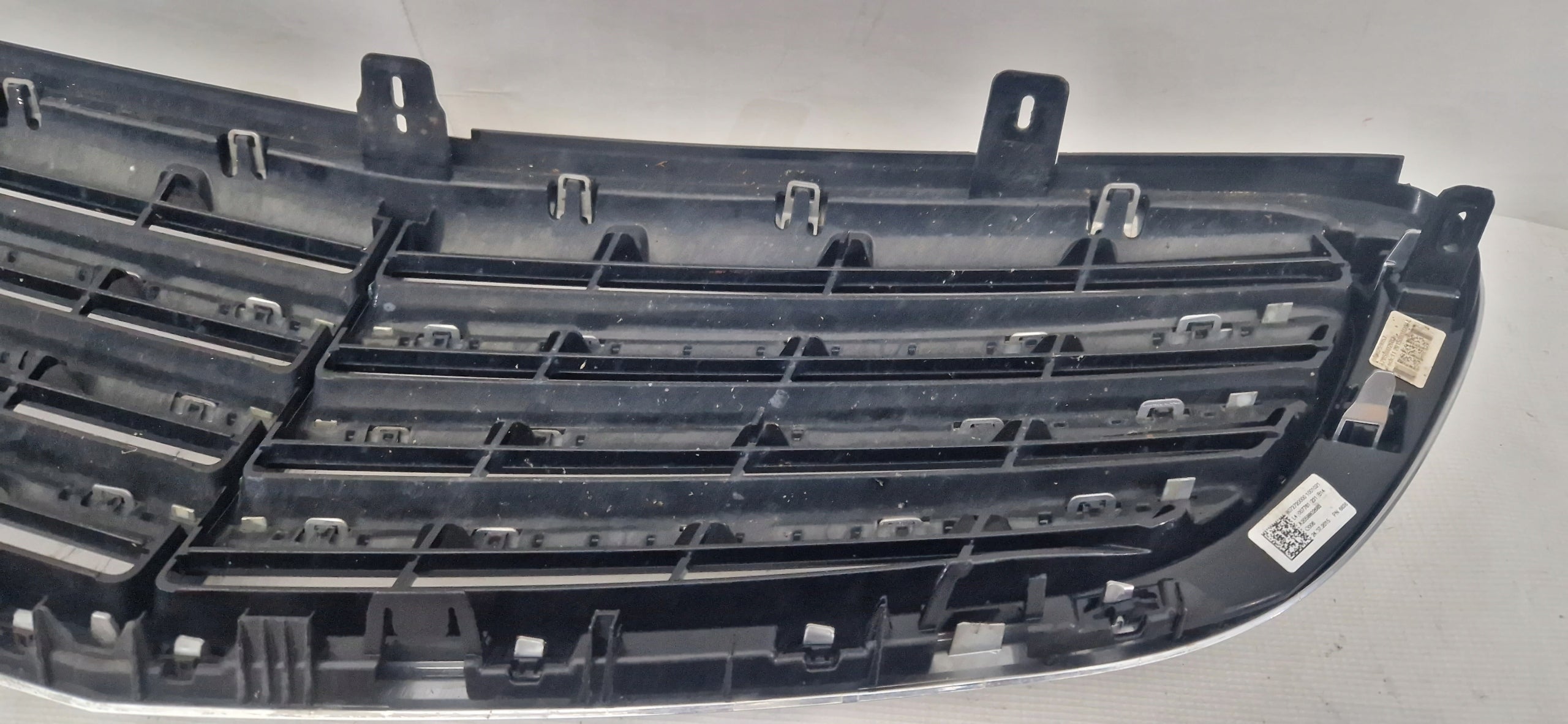 Kühlergrill Mercedes A205 FRONTGRILL A2058802683 Kühlergitter