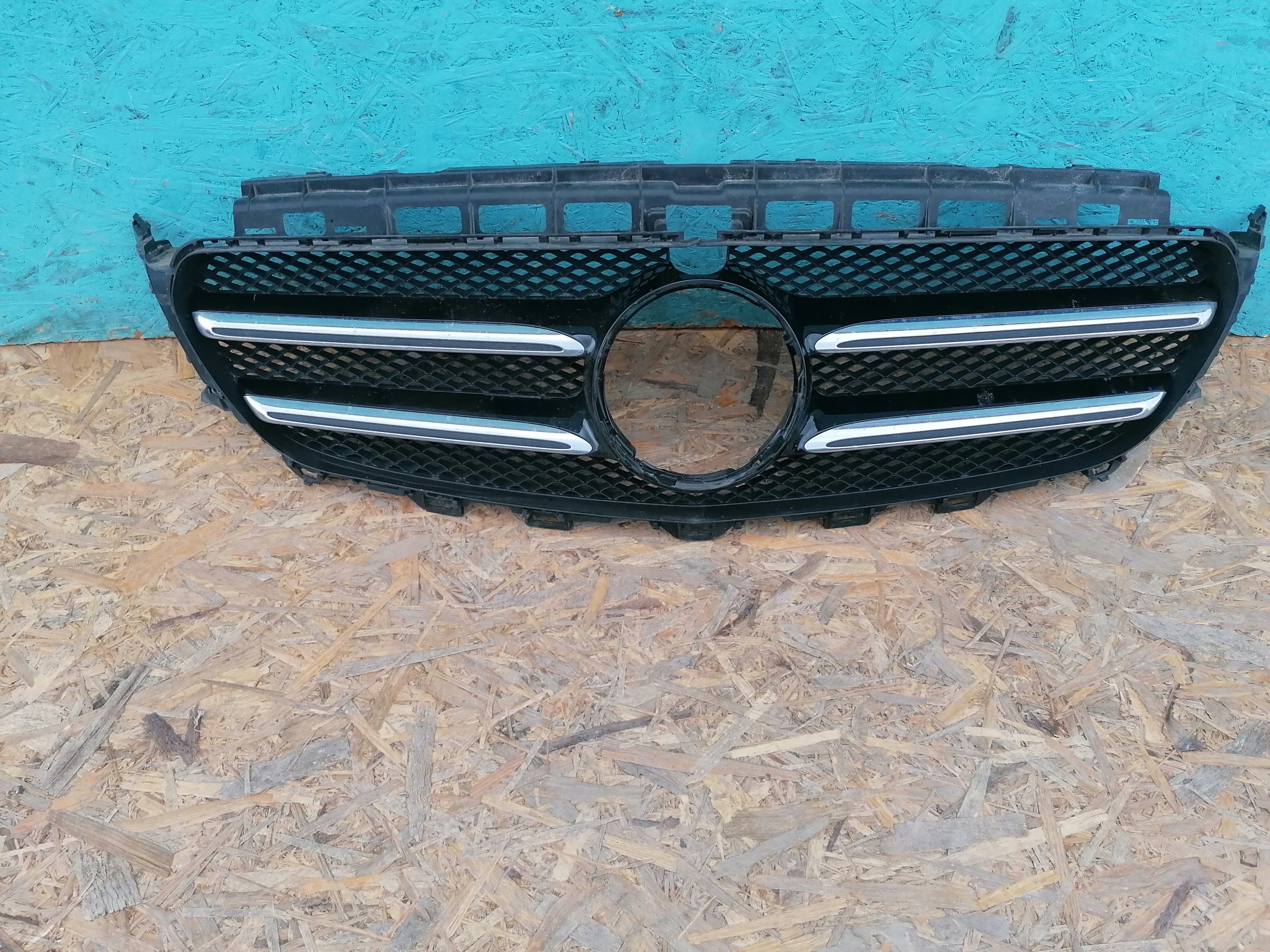 Kühlergrill Mercedes A213 FRONTGRILL A2138880223 Kühlergitter