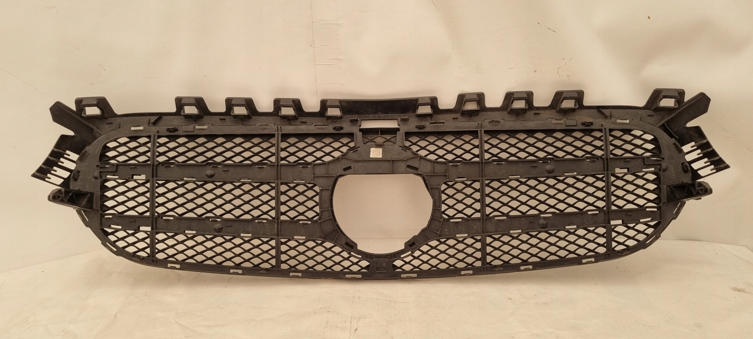 Kühlergrill Mercedes A247 FRONTGRILL A2478885700 Kühlergitter