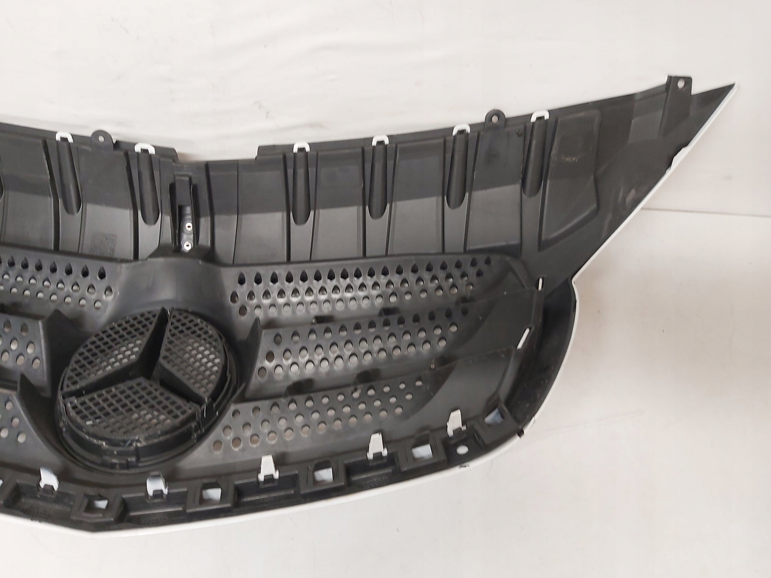 Kühlergrill Mercedes CITAN W415 A415 FRONTGRILL A4158880023 Kühlergitter