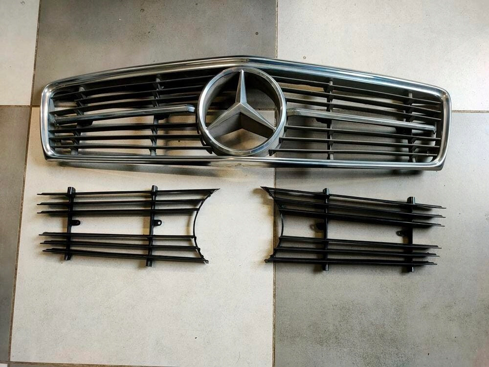  Kühlergrill Mercedes W107 FRONTGRILL Kühlergitter product image