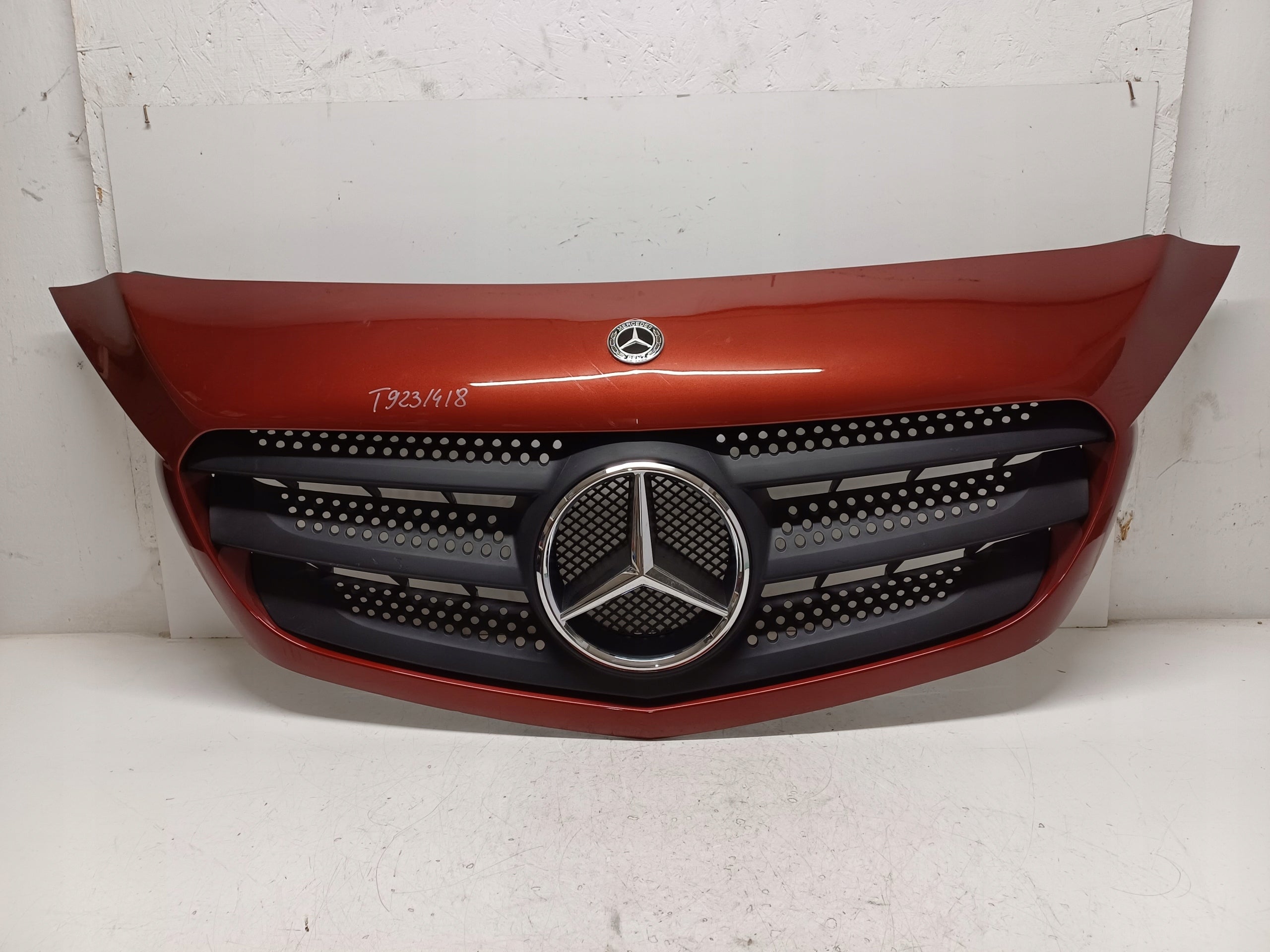  Grille de radiateur Mercedes CITAN W415 A415 FRONTGRILL A4158880023 Grille de radiateur  product image