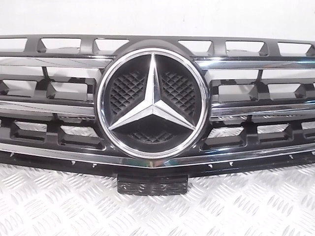 Kühlergrill Mercedes W166 W166 FRONTGRILL A1668801085 Kühlergitter