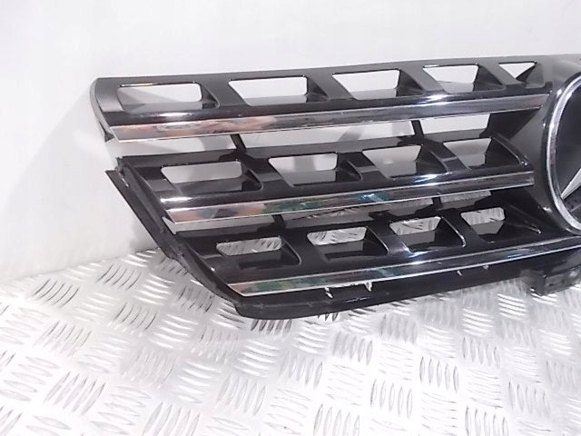 Kühlergrill Mercedes W166 W166 FRONTGRILL A1668801085 Kühlergitter