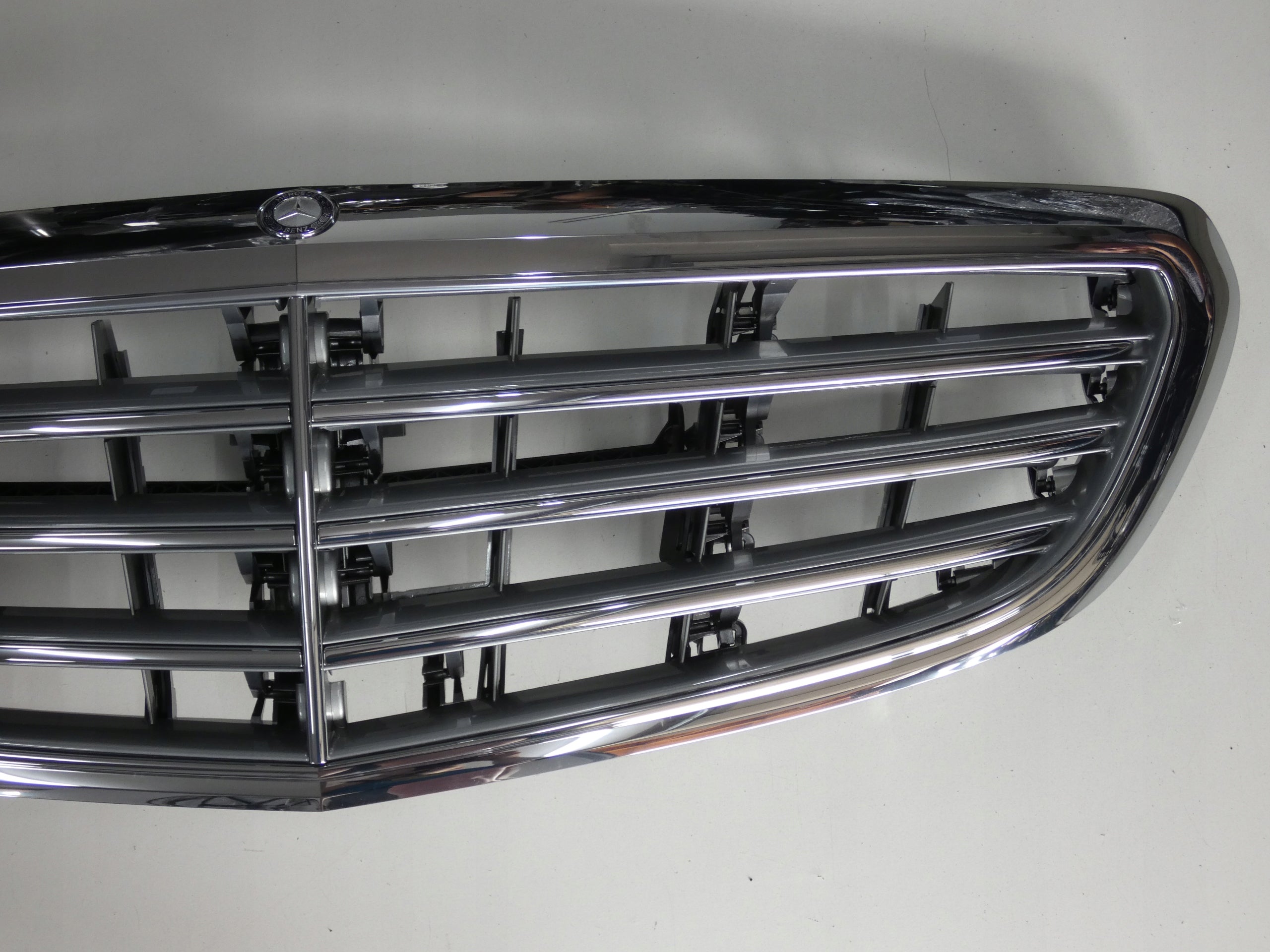 Kühlergrill Mercedes W205 FRONTGRILL A2058801516 Kühlergitter