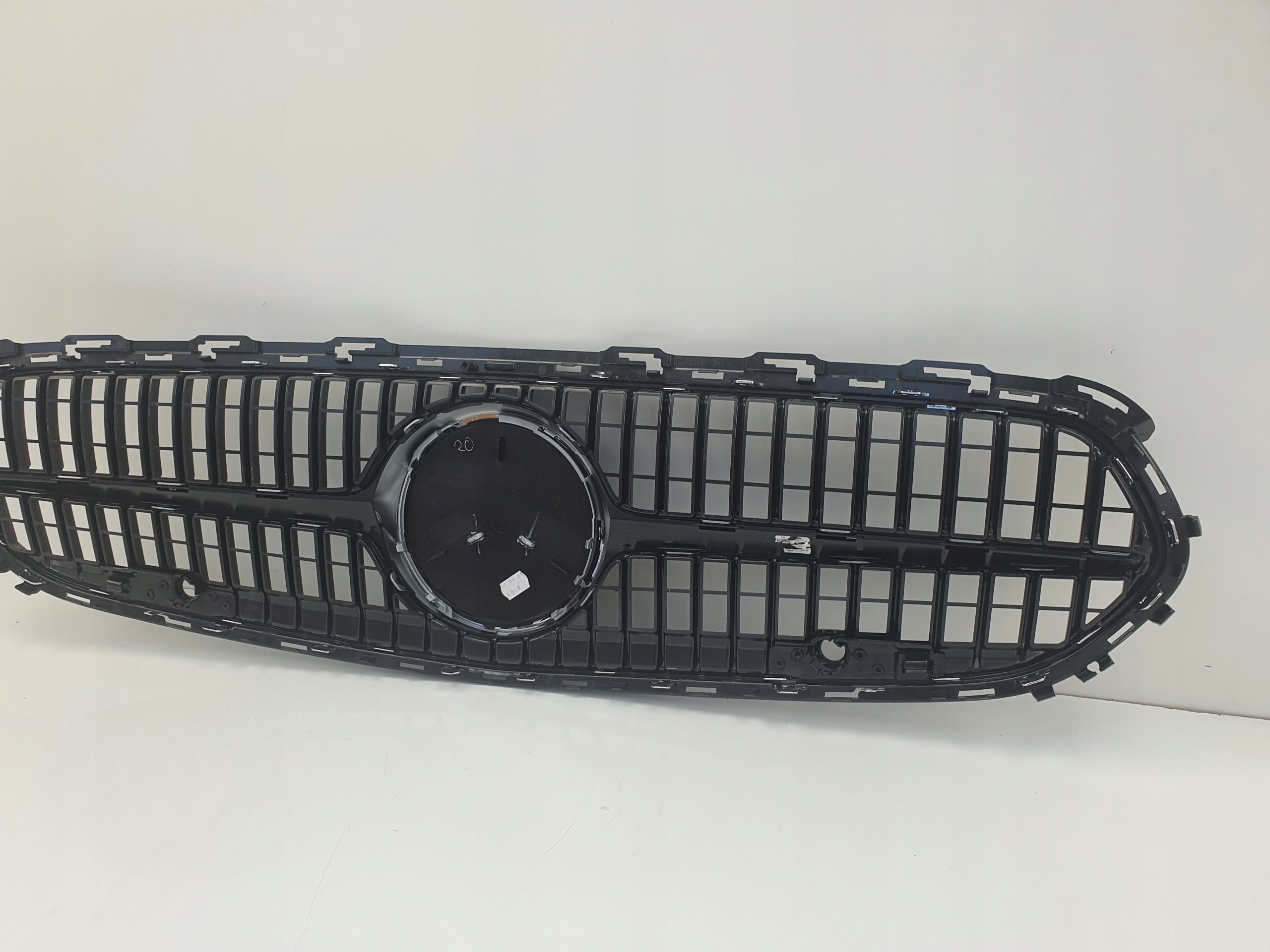 Kühlergrill Mercedes A206 FRONTGRILL A2068883800 Kühlergitter