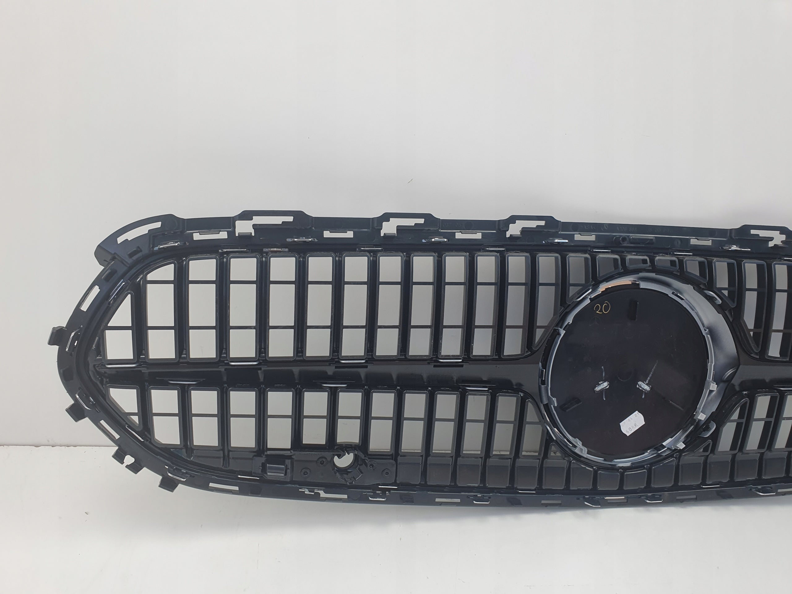 Kühlergrill Mercedes A206 FRONTGRILL A2068883800 Kühlergitter