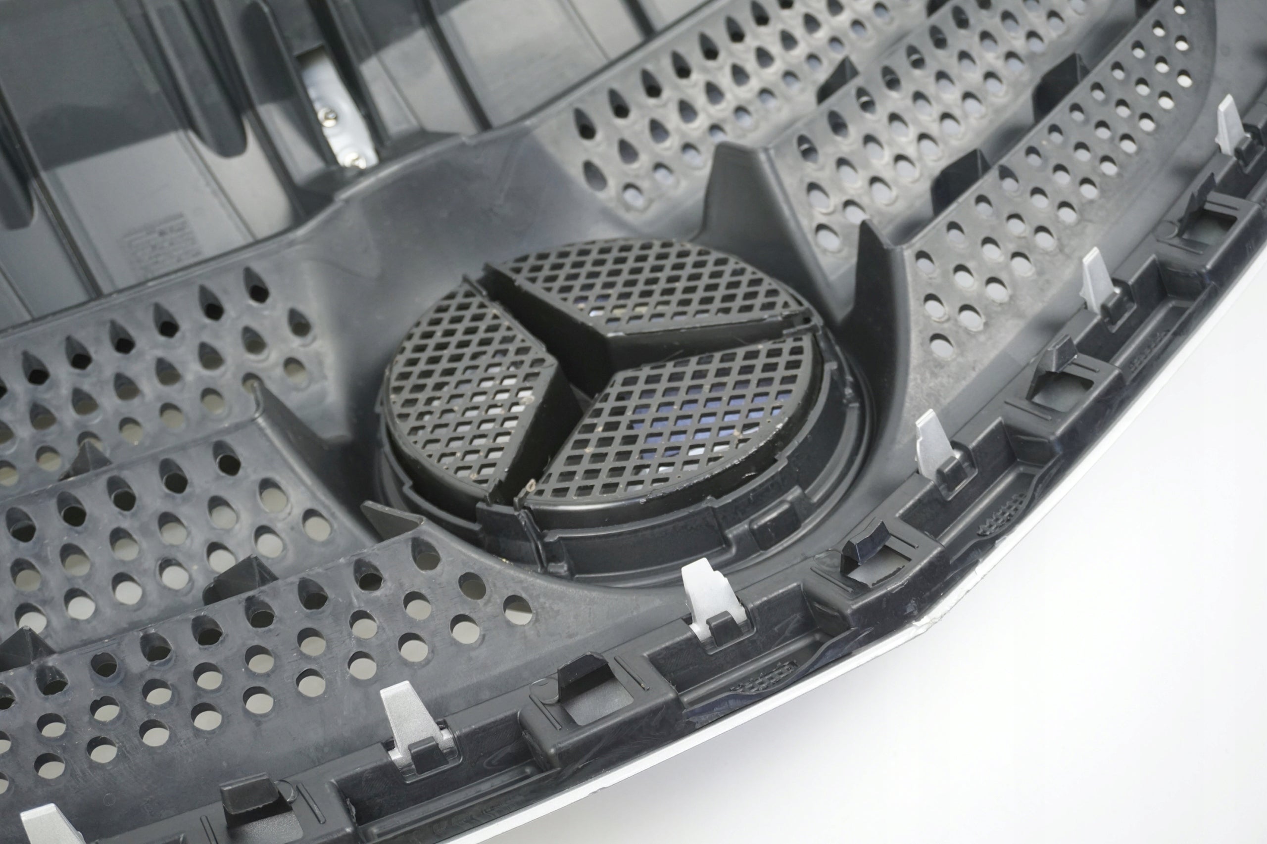 Kühlergrill Mercedes CITAN W415 A415 FRONTGRILL A4158880023 Kühlergitter