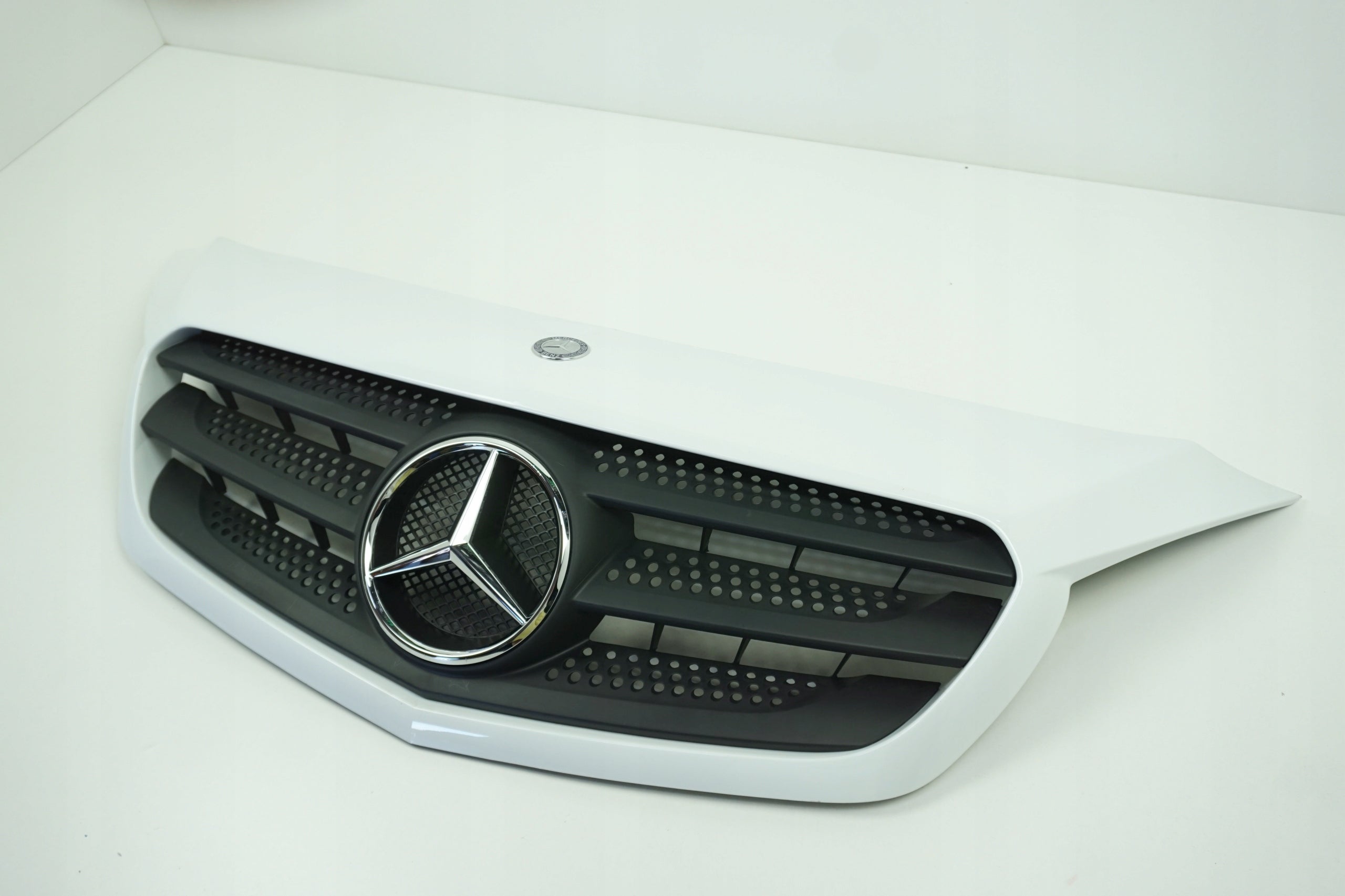 Kühlergrill Mercedes CITAN W415 A415 FRONTGRILL A4158880023 Kühlergitter