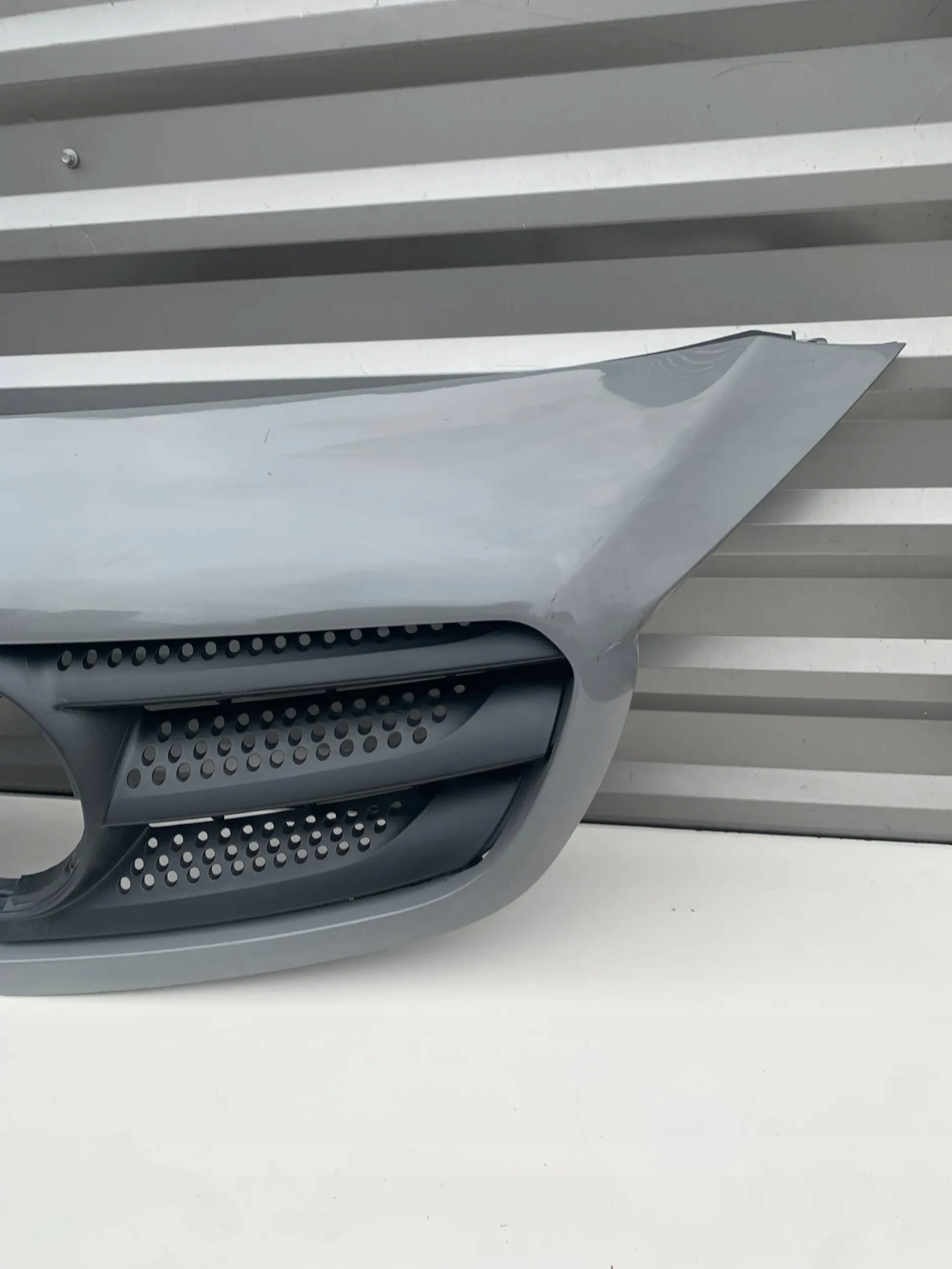 Kühlergrill Mercedes CITAN W415 FRONTGRILL Kühlergitter