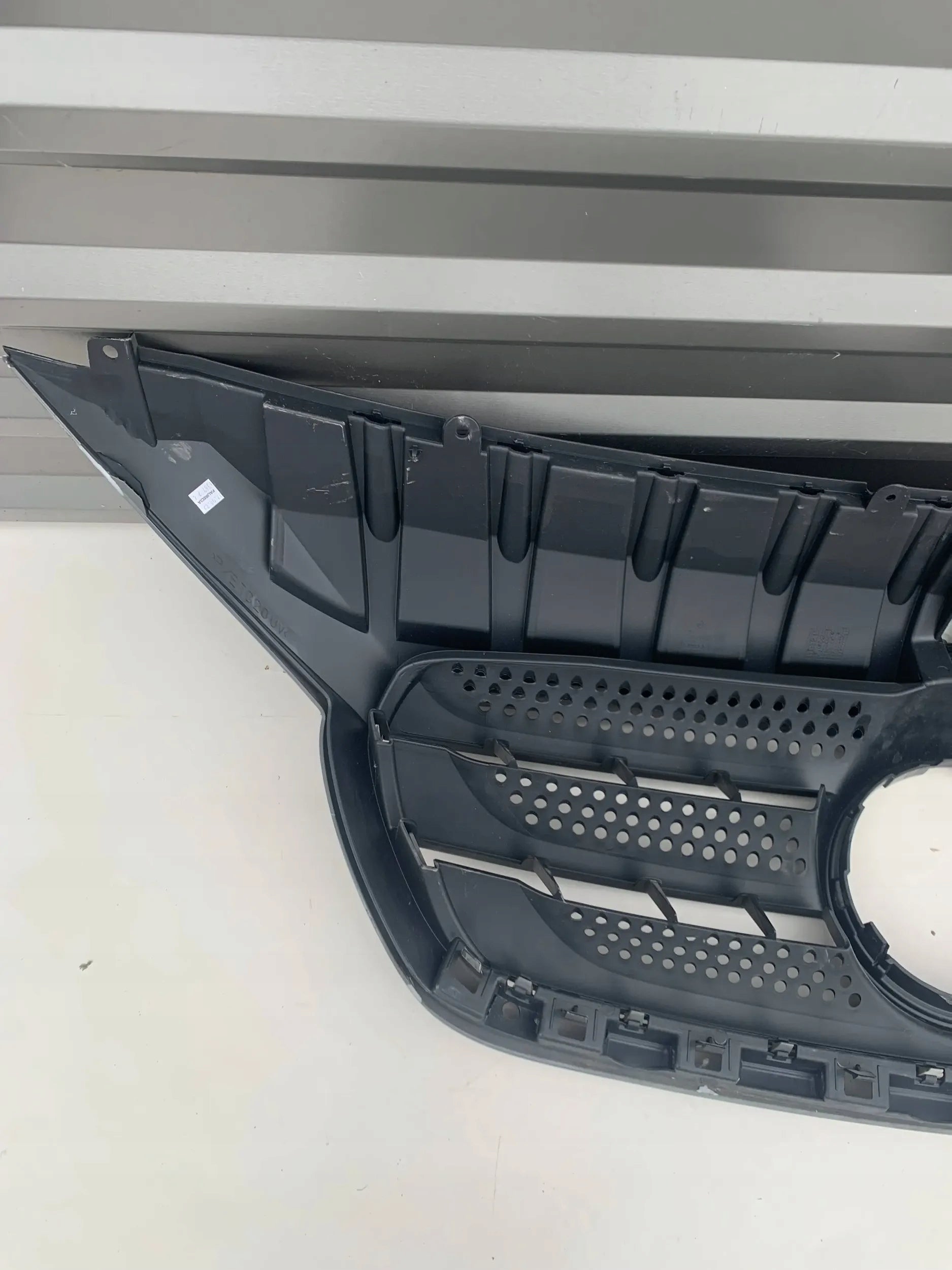 Kühlergrill Mercedes CITAN W415 FRONTGRILL Kühlergitter