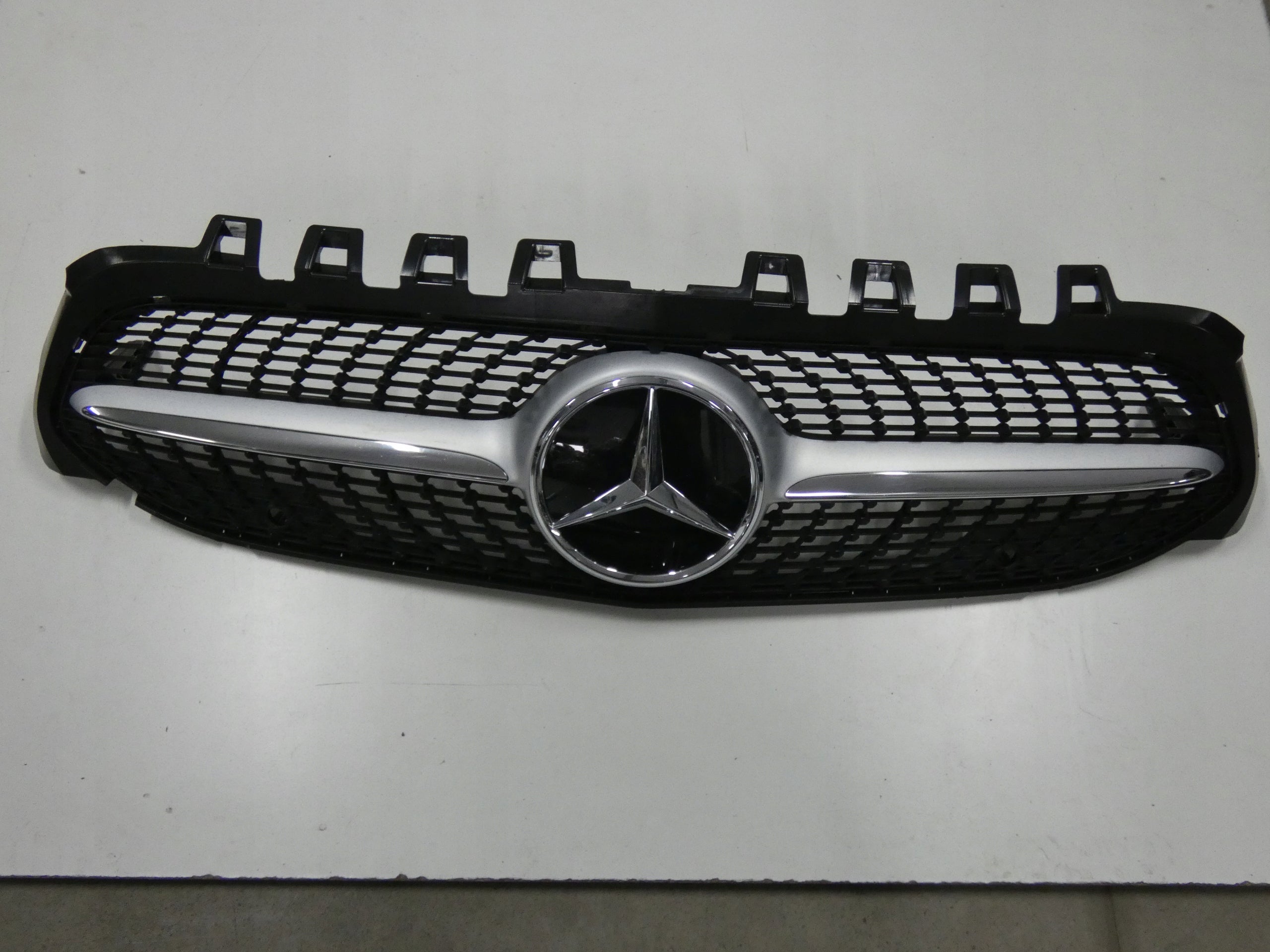  Kühlergrill Mercedes W177 FRONTGRILL Kühlergitter product image