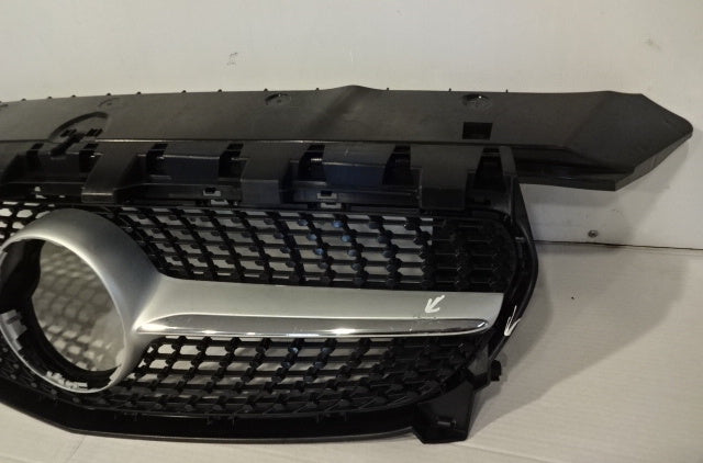 Kühlergrill Mercedes A117 FRONTGRILL Kühlergitter