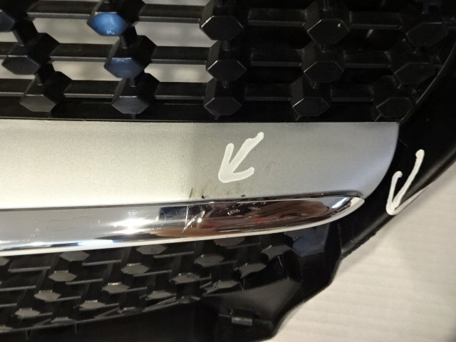 Kühlergrill Mercedes A117 FRONTGRILL Kühlergitter