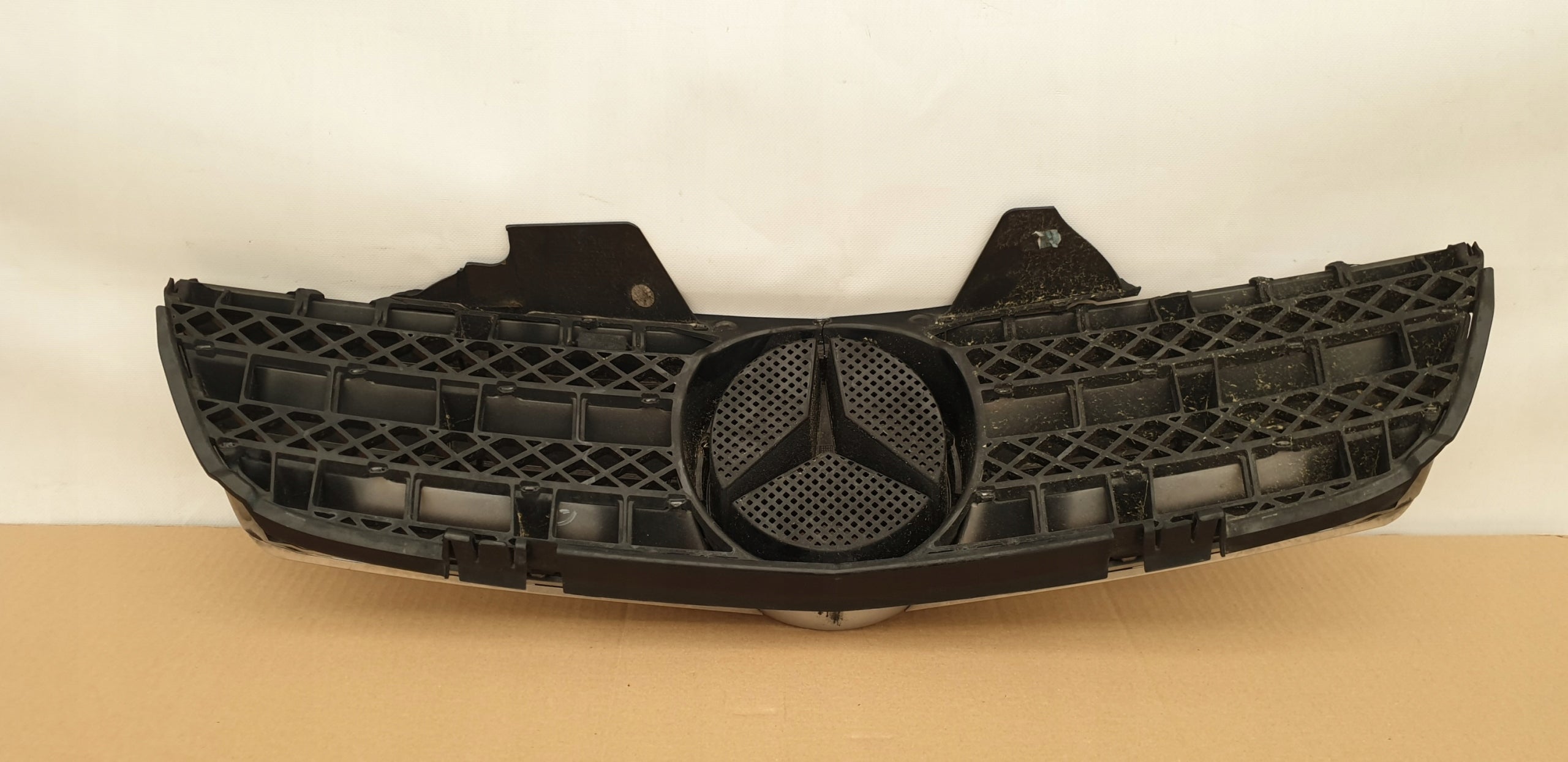 Kühlergrill Mercedes A230 SL W230 FRONTGRILL A2308801483 Kühlergitter