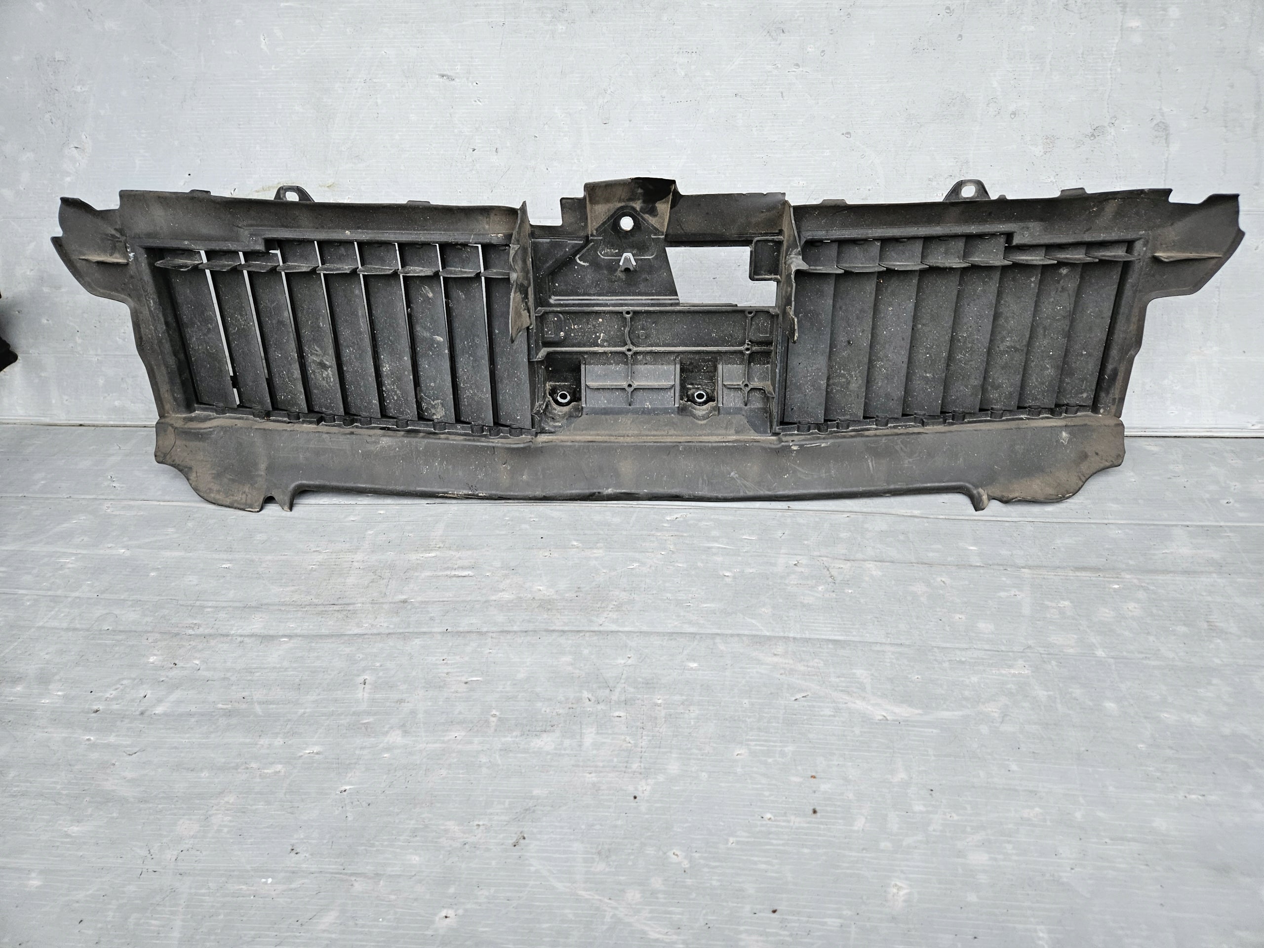 Kühlergrill Mercedes W222 A222 FRONTGRILL A2225007200 Kühlergitter