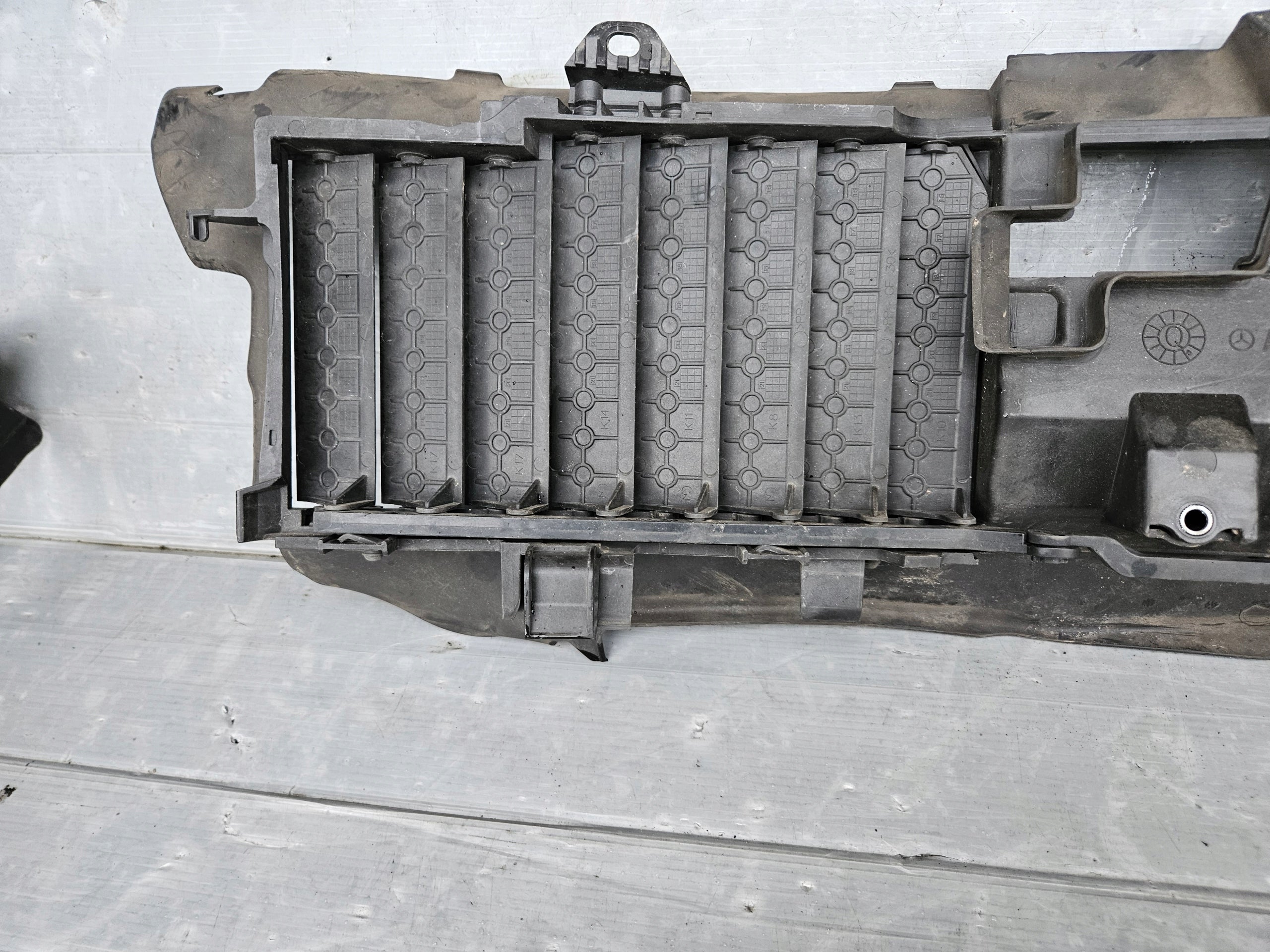 Kühlergrill Mercedes W222 A222 FRONTGRILL A2225007200 Kühlergitter