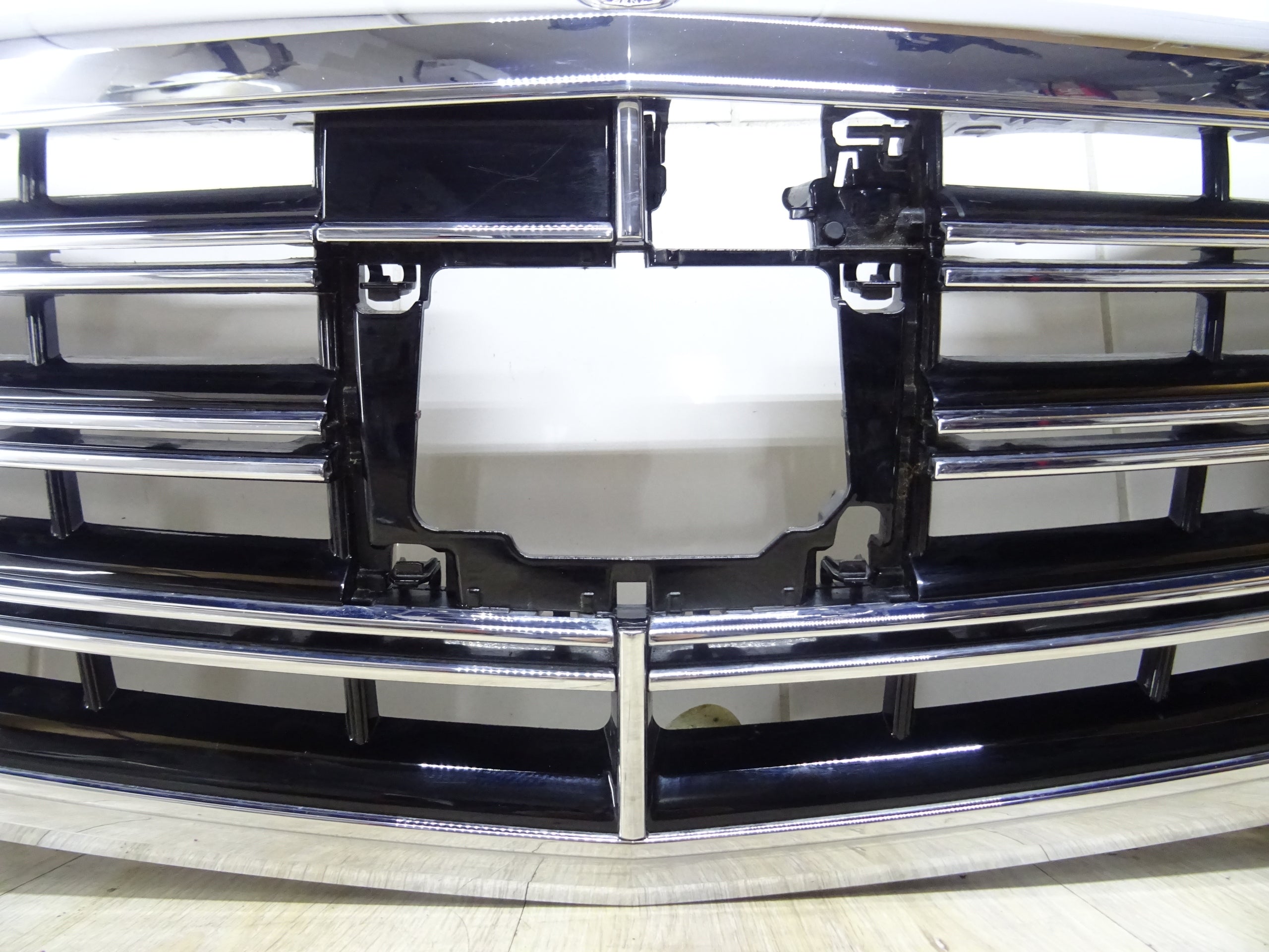 Kühlergrill Mercedes W222 A222 FRONTGRILL A2228802500 Kühlergitter