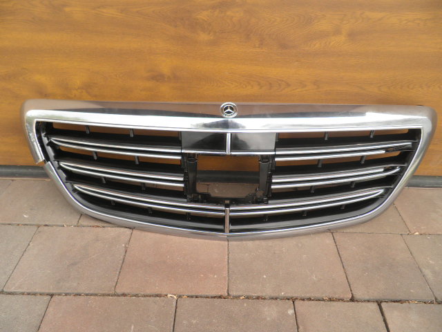  Kühlergrill Mercedes W222 A222 FRONTGRILL A2228802500 Kühlergitter product image