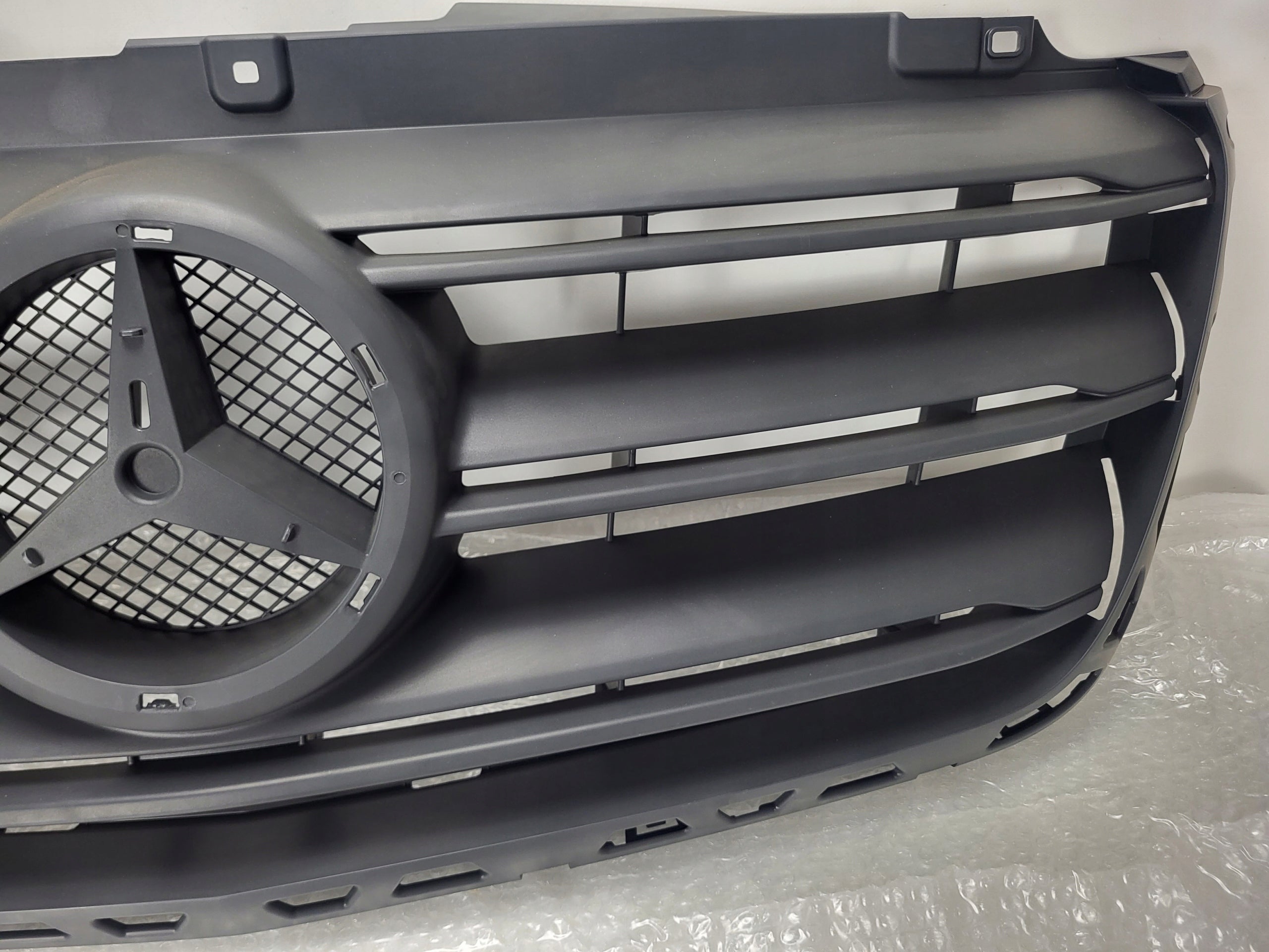 Kühlergrill Mercedes A910 SPRINTER W910 FRONTGRILL A9108852800 Kühlergitter