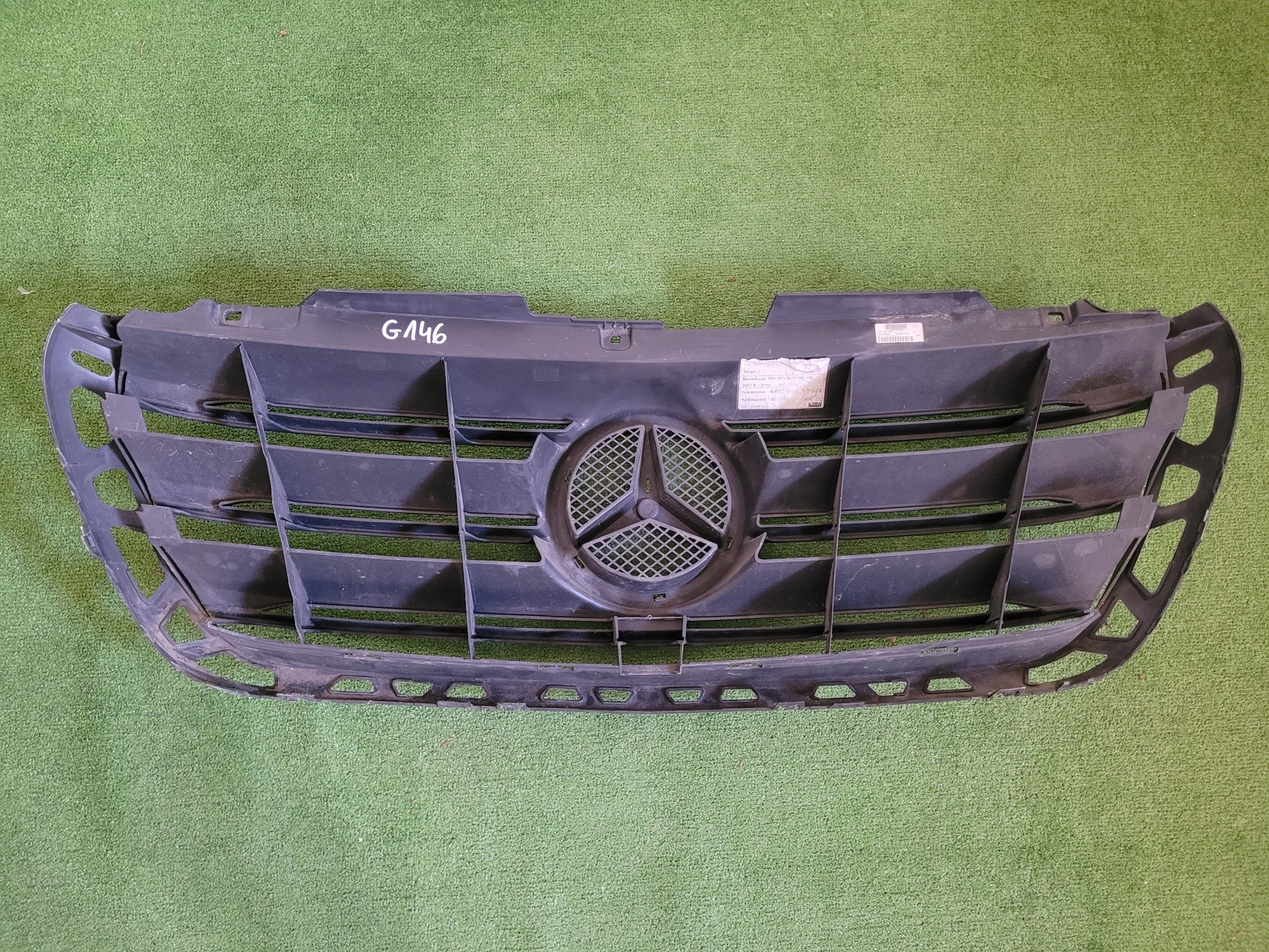 Kühlergrill Mercedes W910 SPRINTER W907 A910 FRONTGRILL A9108852800 Kühlergitter