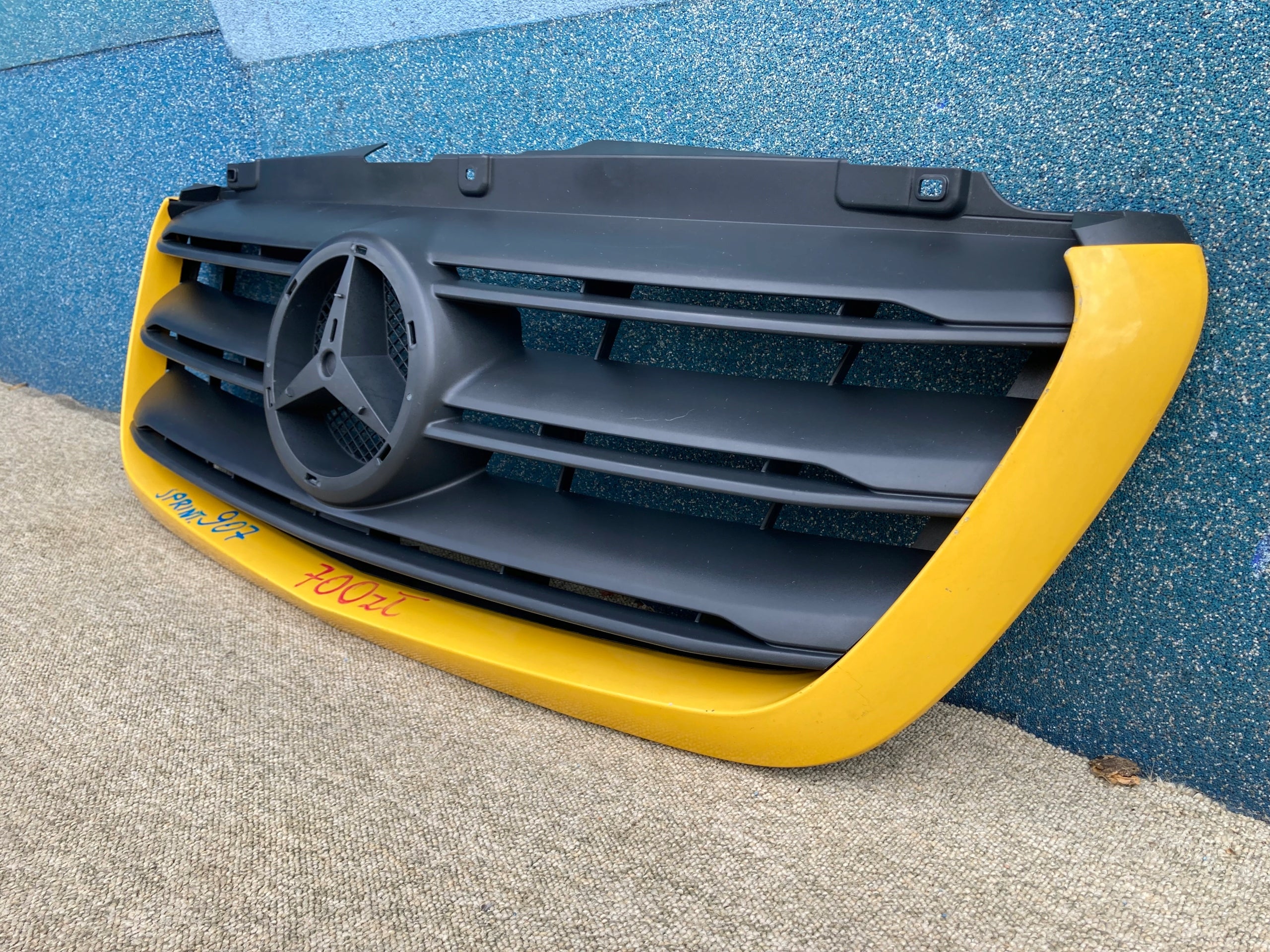 Kühlergrill Mercedes SPRINTER 907 FRONTGRILL A9108852800 Kühlergitter