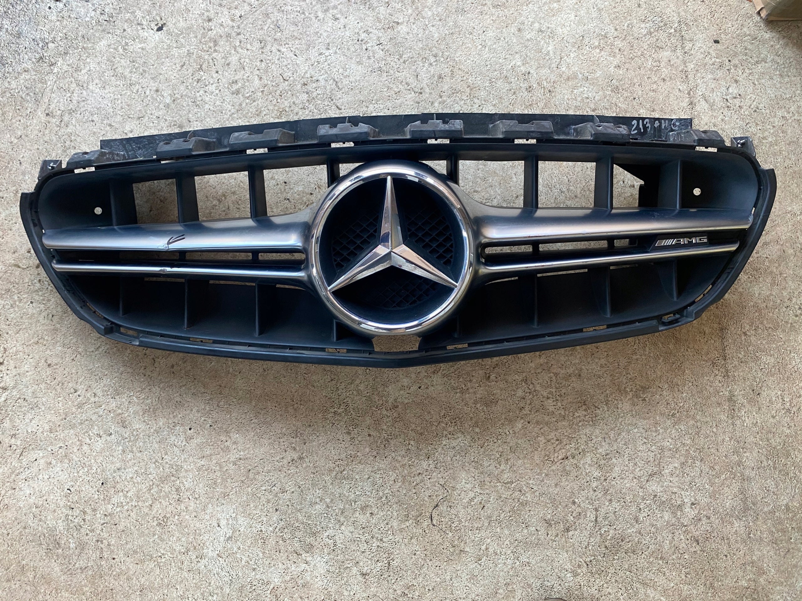  Kühlergrill Mercedes E 213 FRONTGRILL Kühlergitter product image