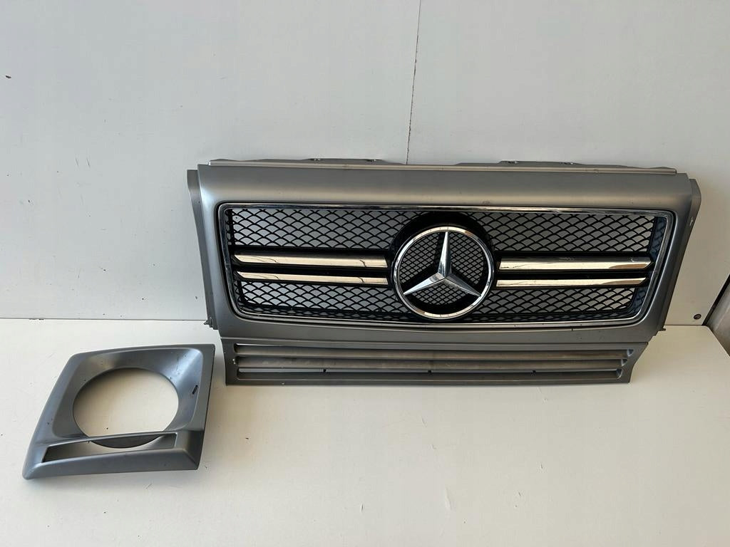 Kühlergrill Mercedes W463 W463 W463 FRONTGRILL A4638840274 Kühlergitter