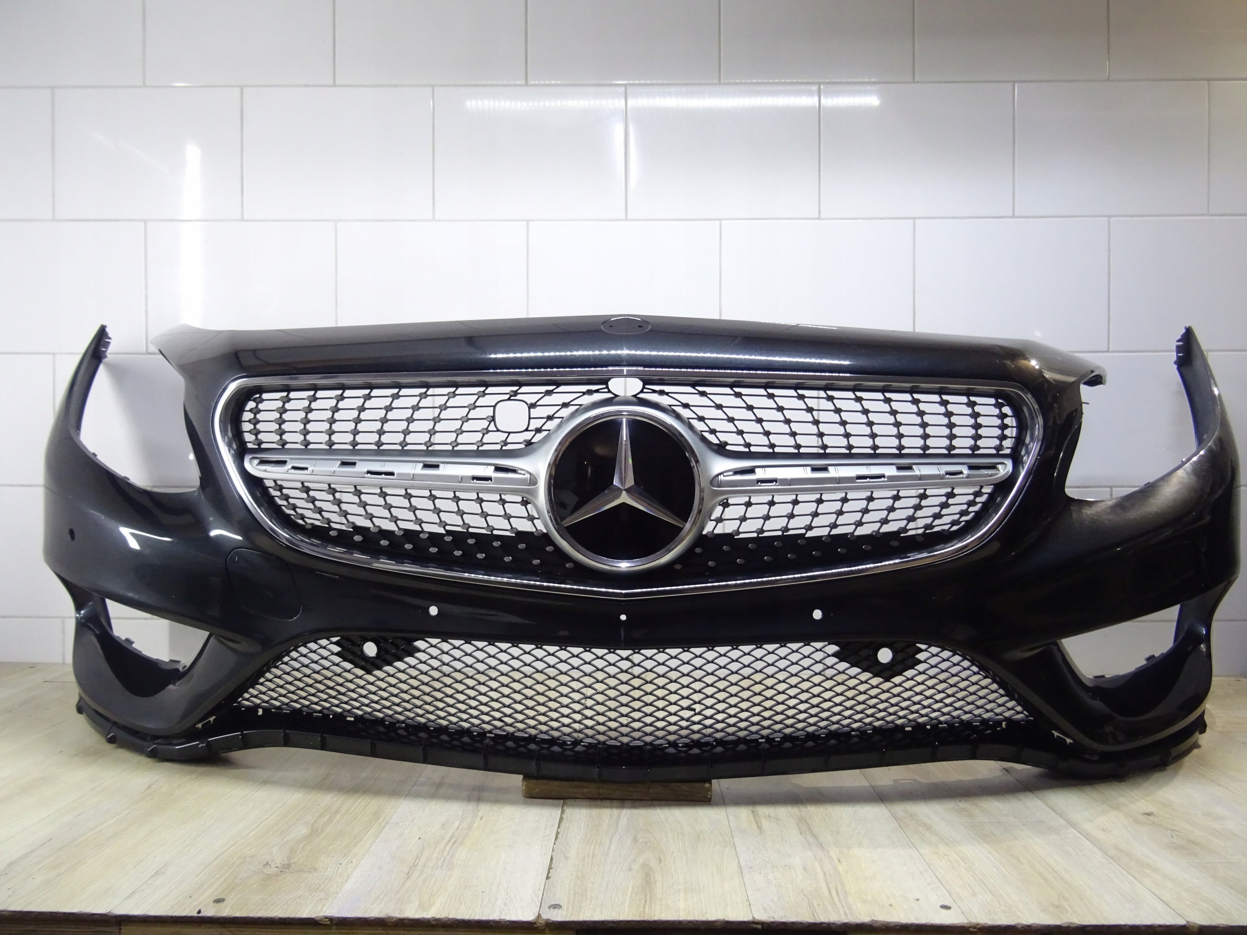 Kühlergrill Mercedes W217 A217 FRONTGRILL A2178850025 Kühlergitter