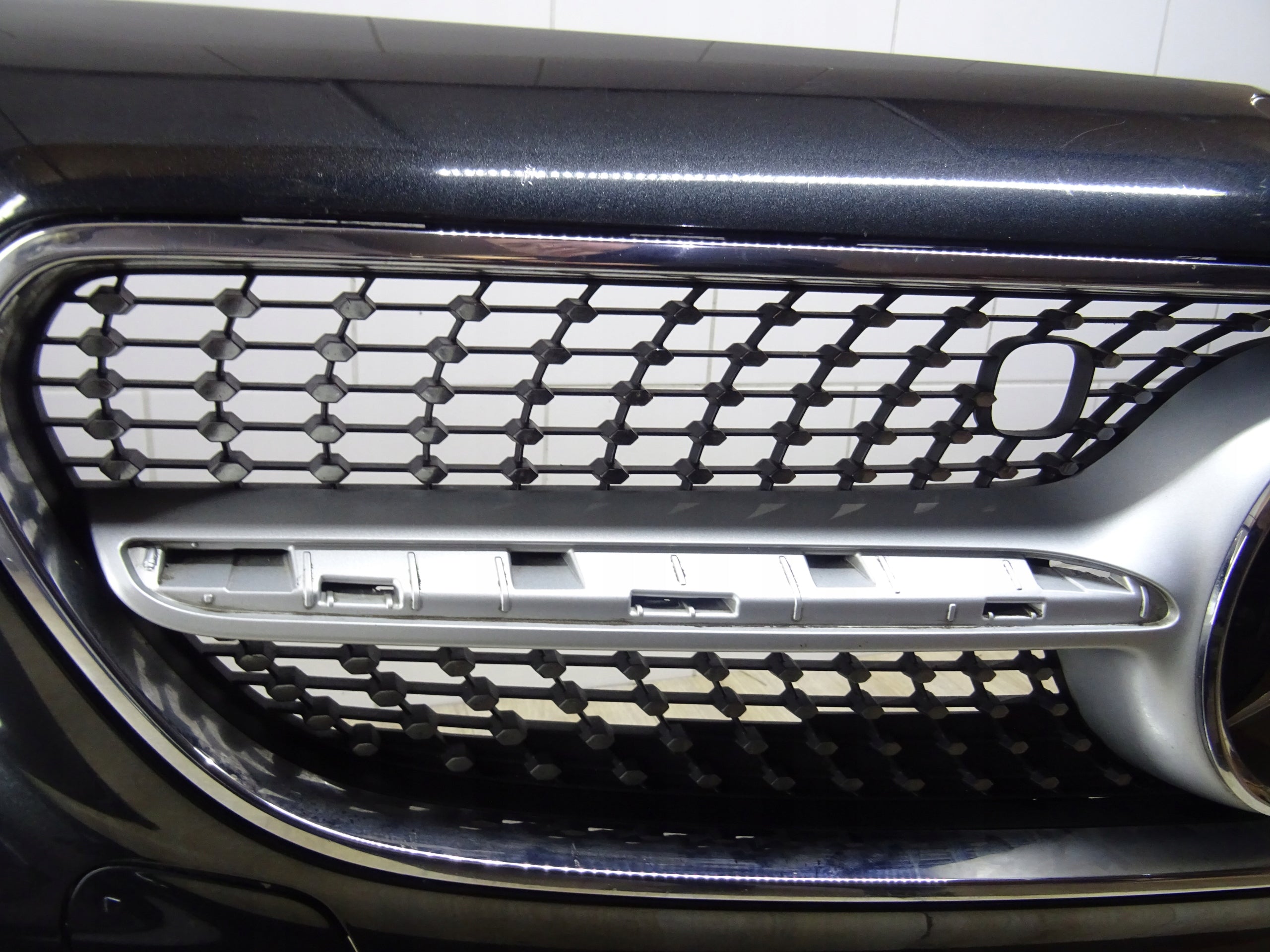 Kühlergrill Mercedes W217 A217 FRONTGRILL A2178850025 Kühlergitter