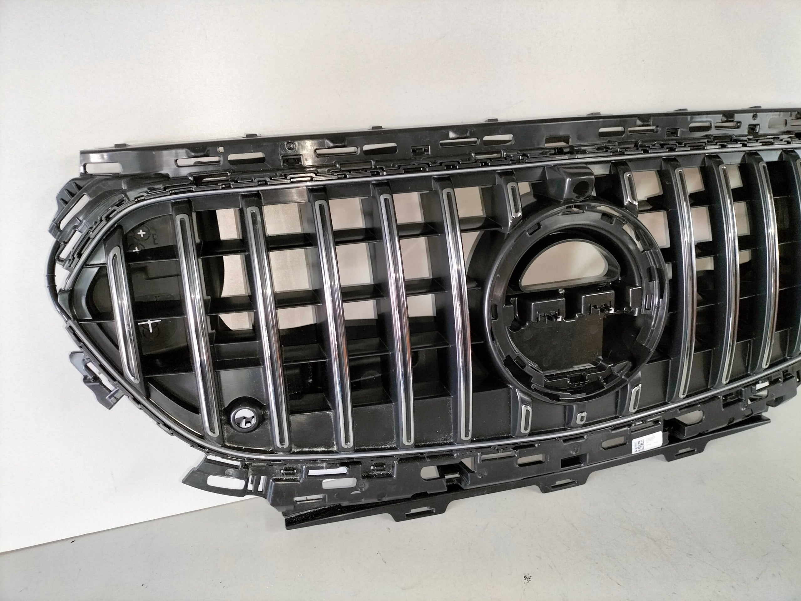 Kühlergrill Mercedes W214 FRONTGRILL A2148806902 Kühlergitter