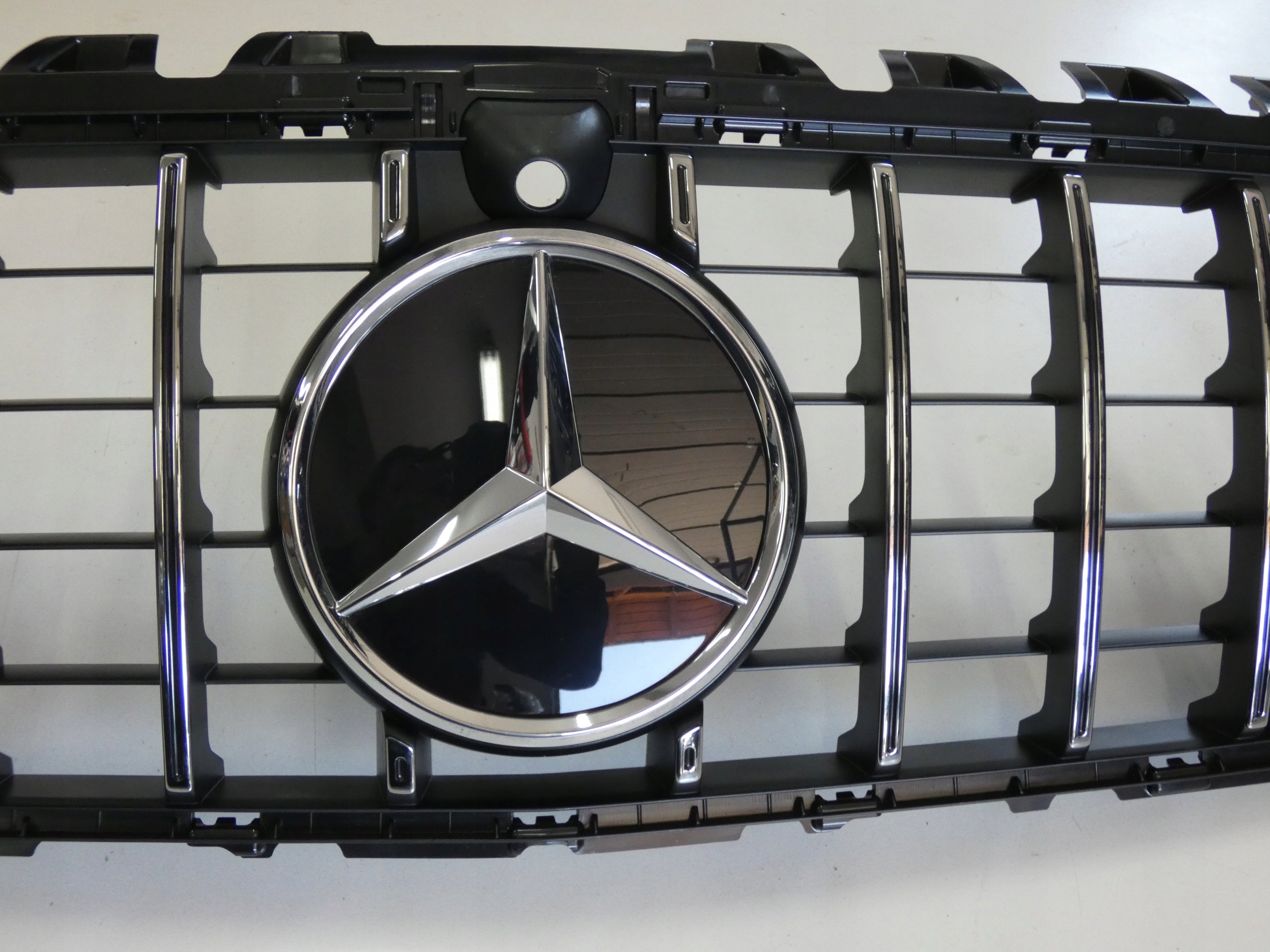 Kühlergrill Mercedes W177 FRONTGRILL Kühlergitter