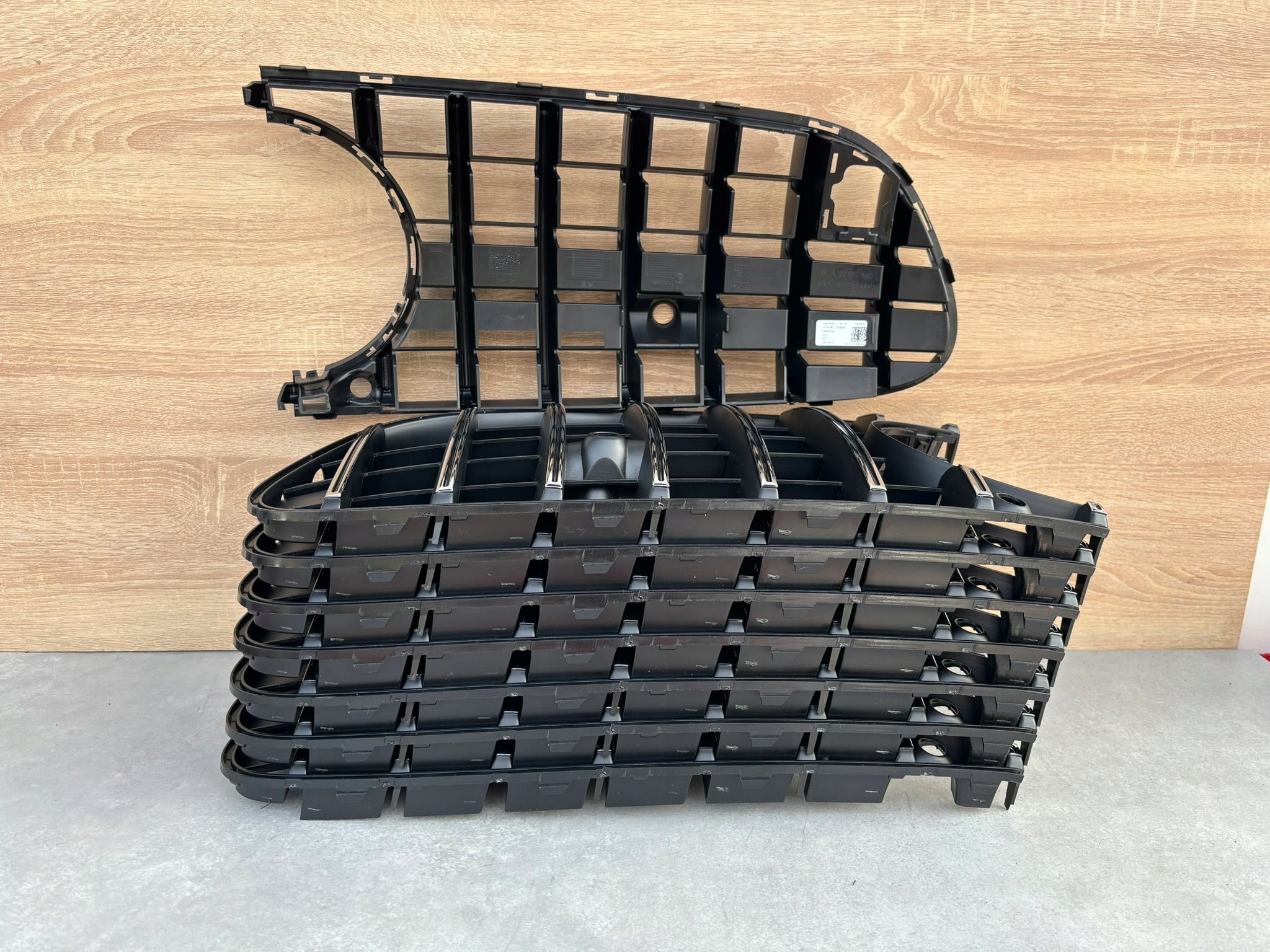 Kühlergrill Mercedes AMG GT 190 FRONTGRILL A1908855002 Kühlergitter