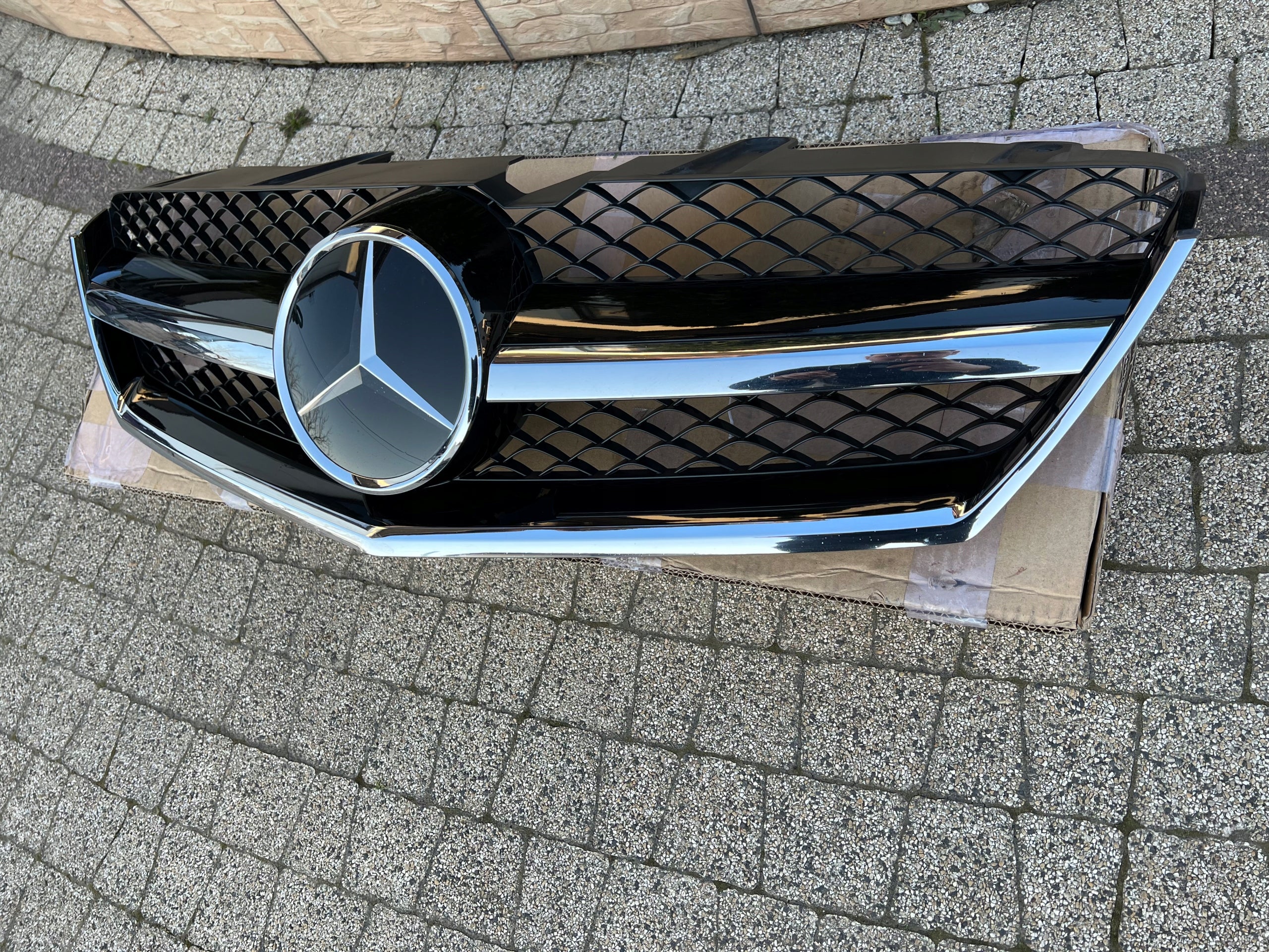 Kühlergrill Mercedes W216 FRONTGRILL A2168801583 Kühlergitter