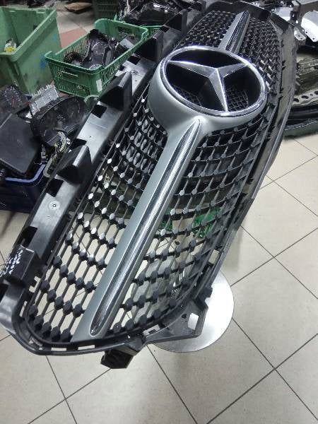 Kühlergrill Mercedes A117 FRONTGRILL A1178881160 Kühlergitter