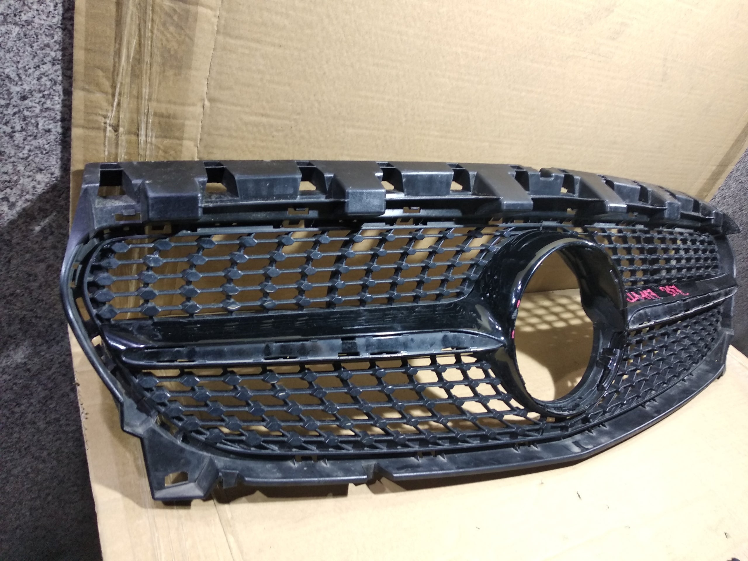 Kühlergrill Mercedes CLA 117 FRONTGRILL Kühlergitter