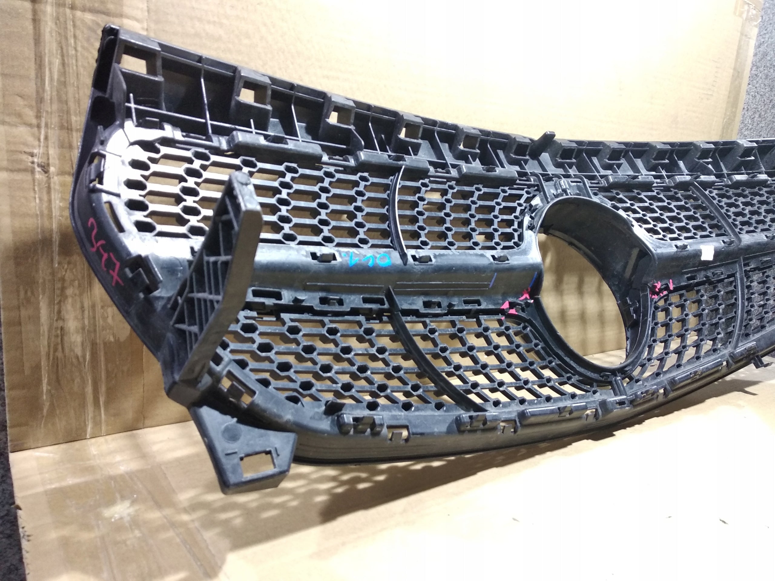 Kühlergrill Mercedes CLA 117 FRONTGRILL Kühlergitter