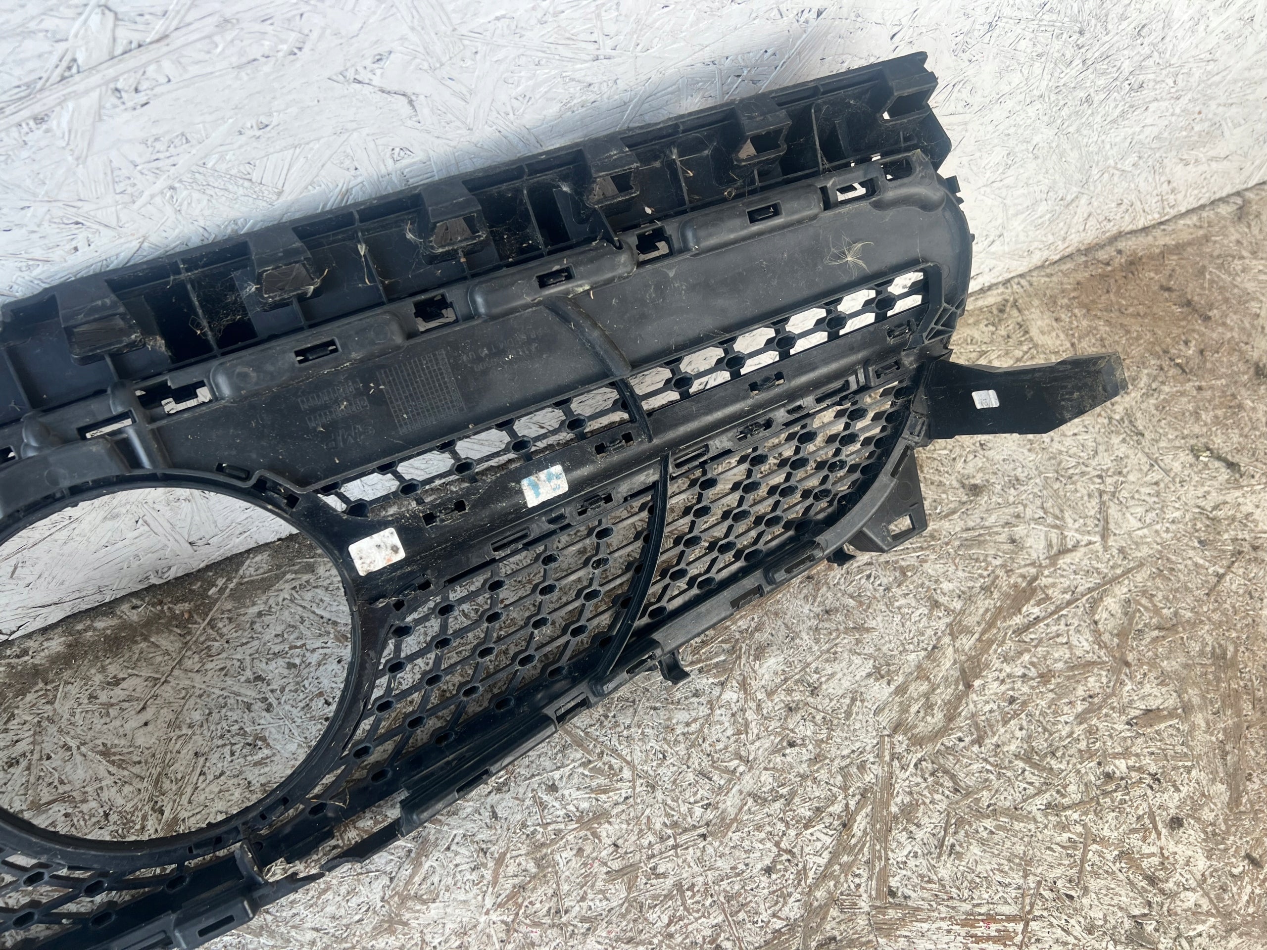 Kühlergrill Mercedes CLA W117 FRONTGRILL Kühlergitter