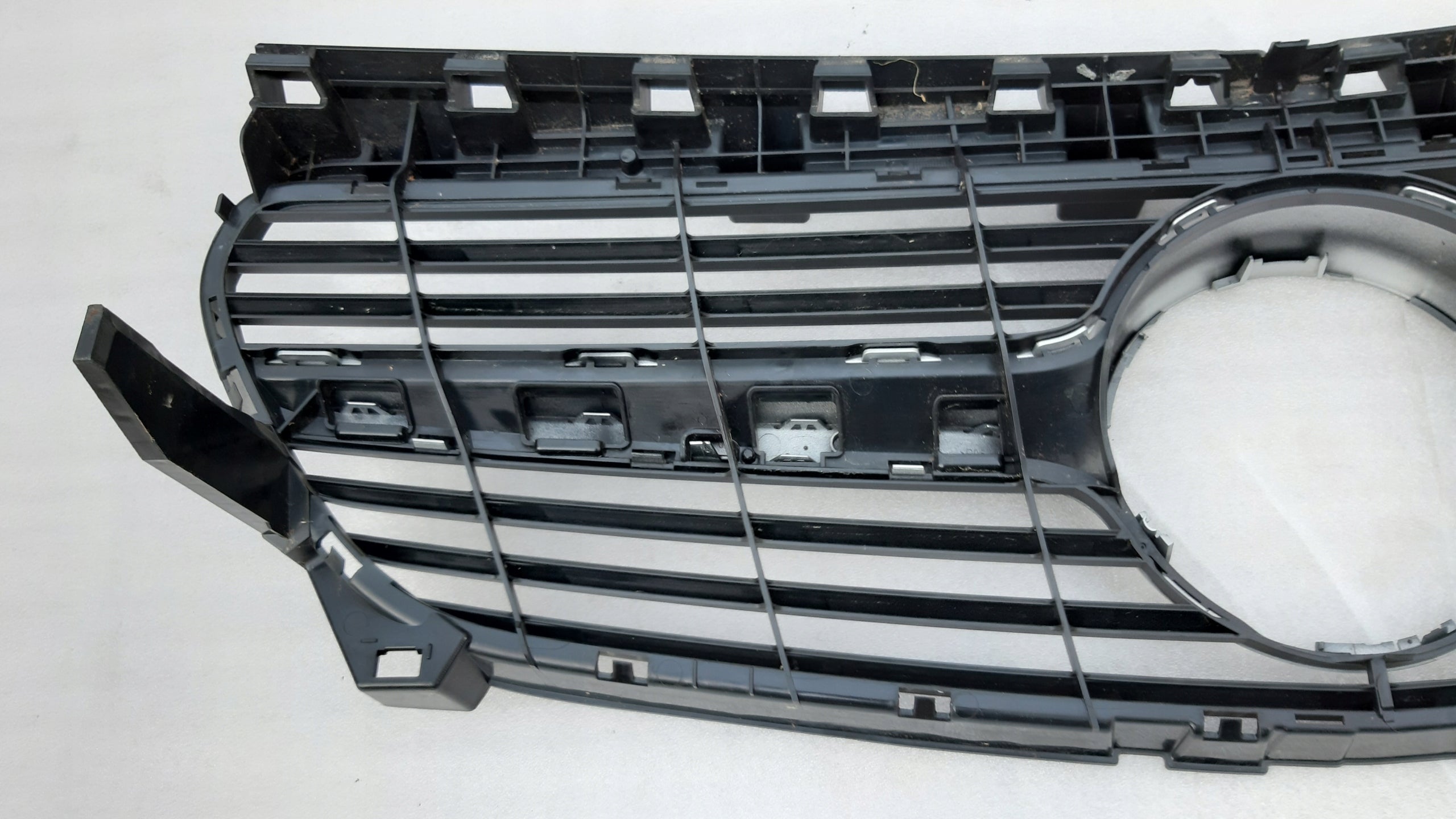 Kühlergrill Mercedes CLA W117 A117 FRONTGRILL A1178880160 Kühlergitter