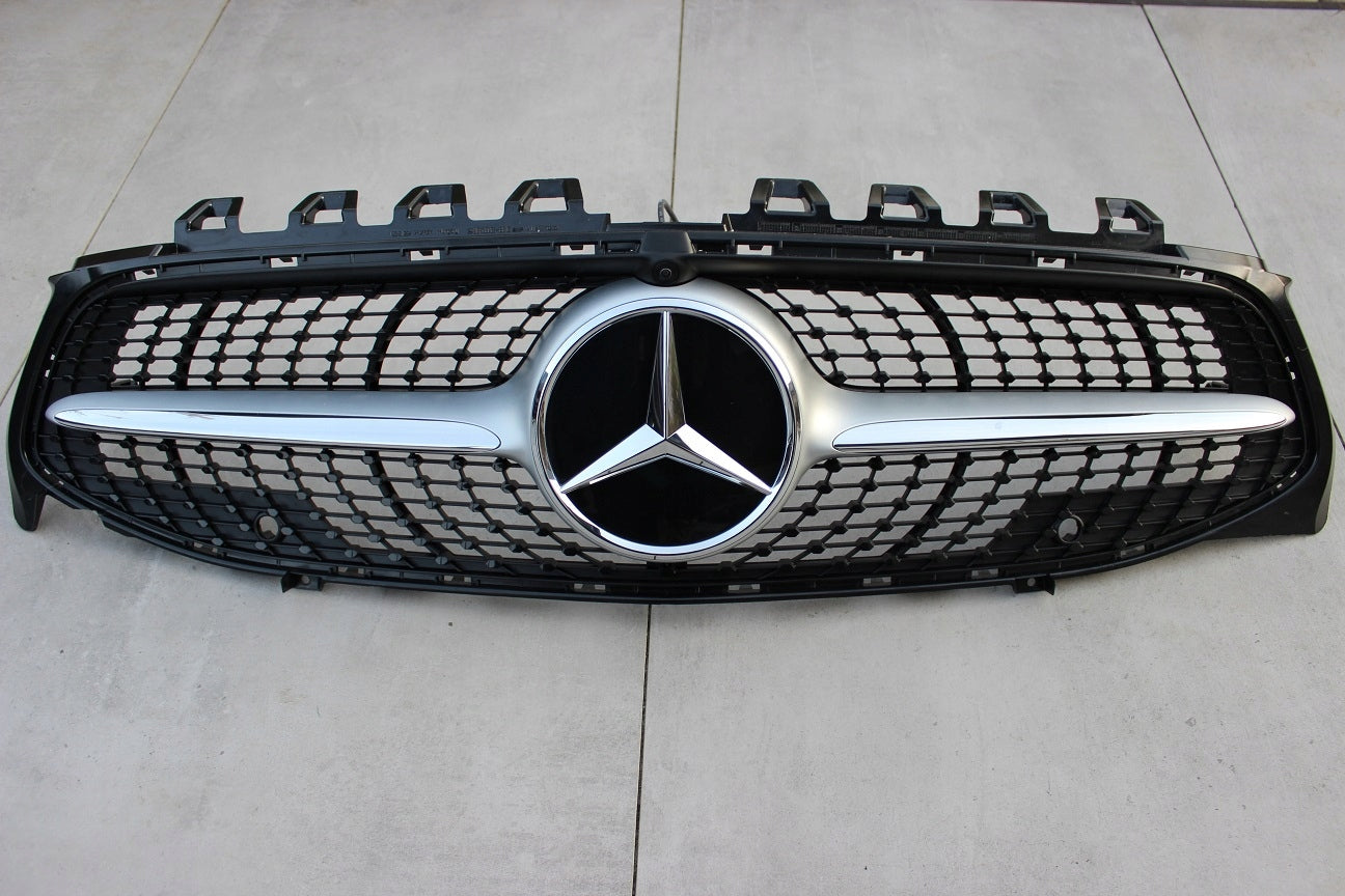  Kühlergrill Mercedes CLA W118 FRONTGRILL A1188880200 Kühlergitter product image