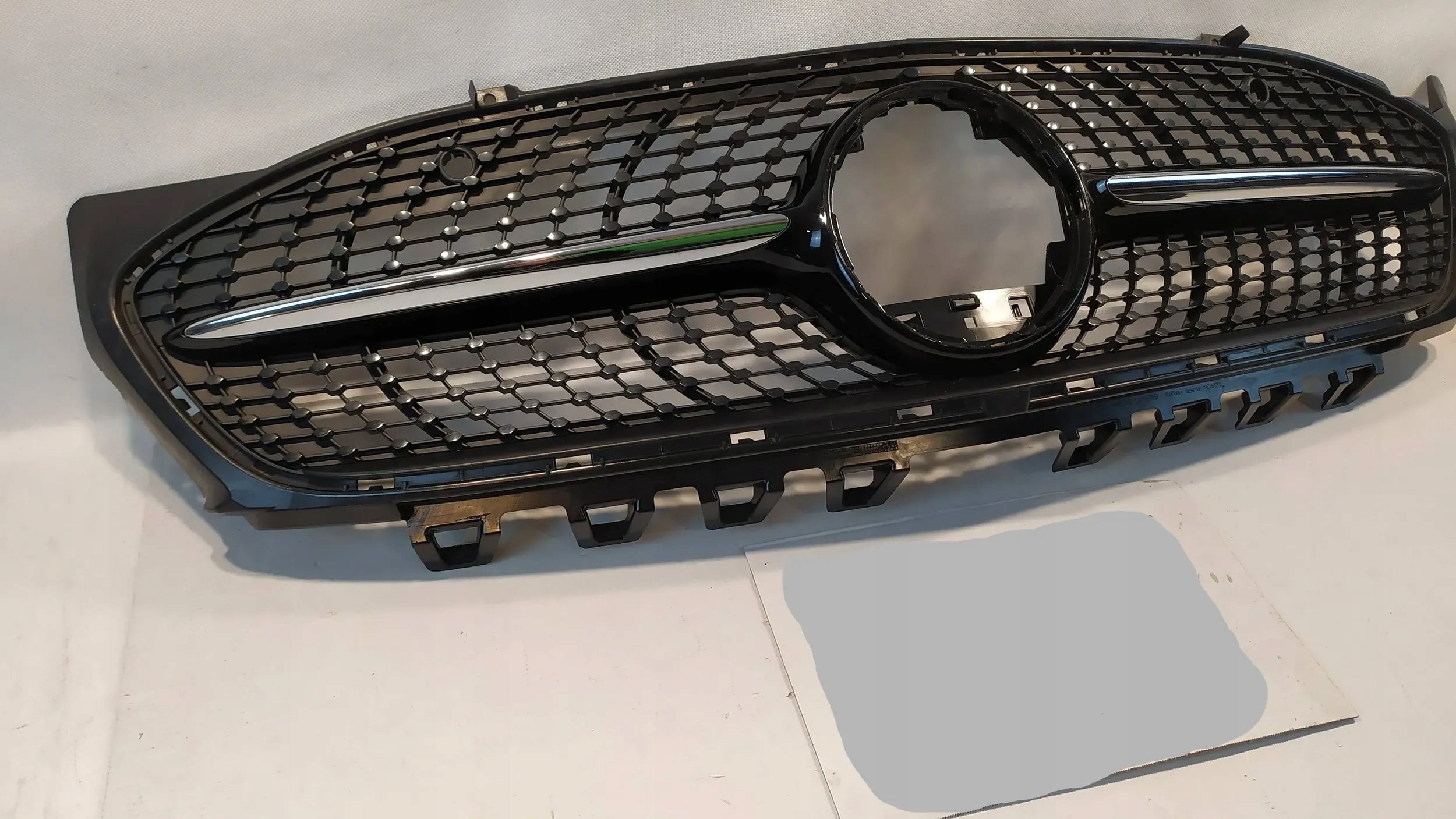 Kühlergrill Mercedes W118 FRONTGRILL A1188880000 Kühlergitter