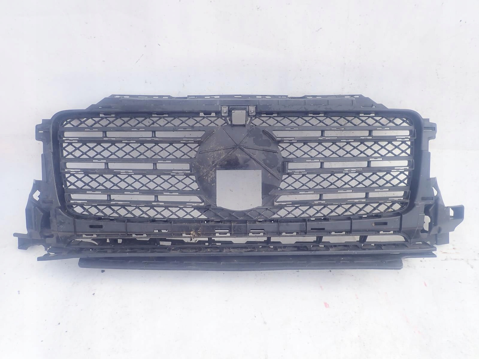  Kühlergrill Mercedes W463 A463 FRONTGRILL A4638880400 Kühlergitter product image