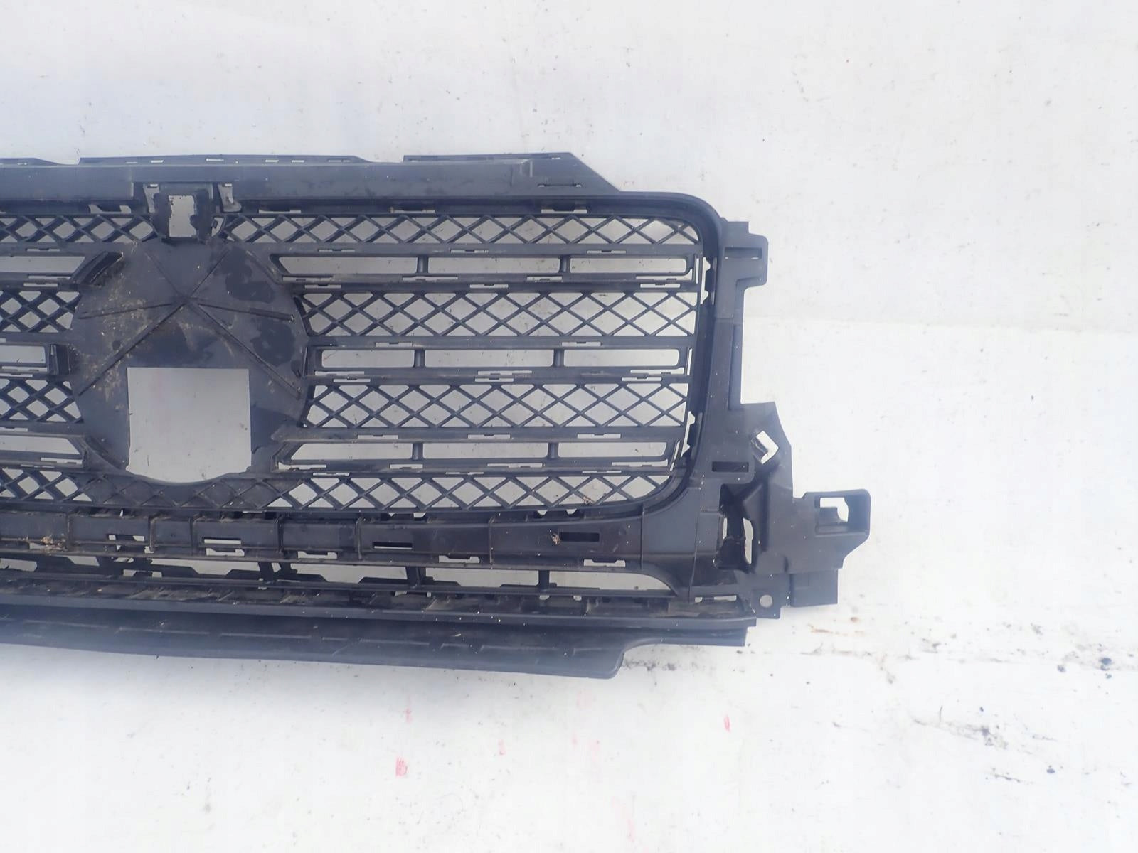 Kühlergrill Mercedes W463 A463 FRONTGRILL A4638880400 Kühlergitter