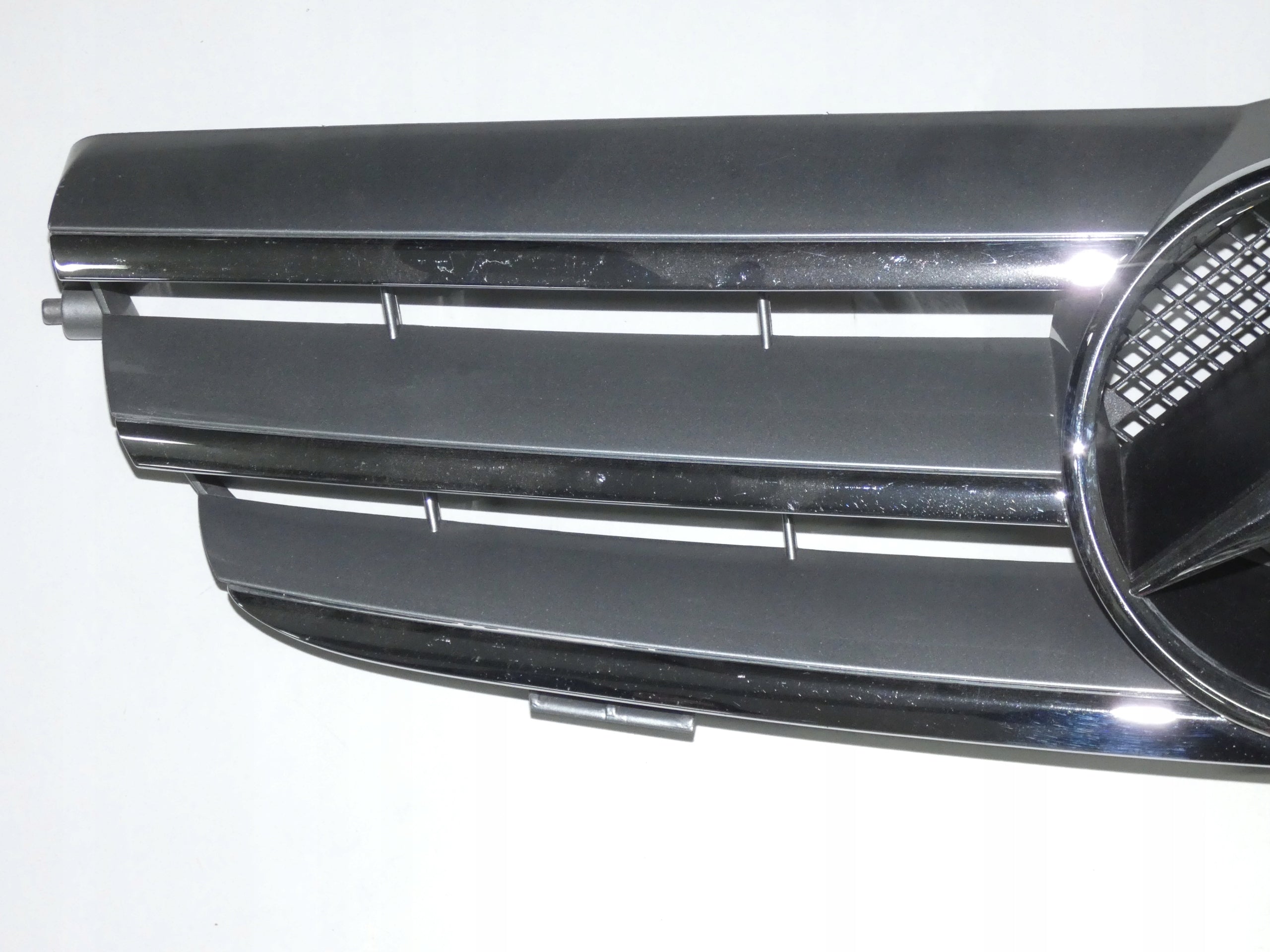 Kühlergrill Mercedes W209 FRONTGRILL Kühlergitter