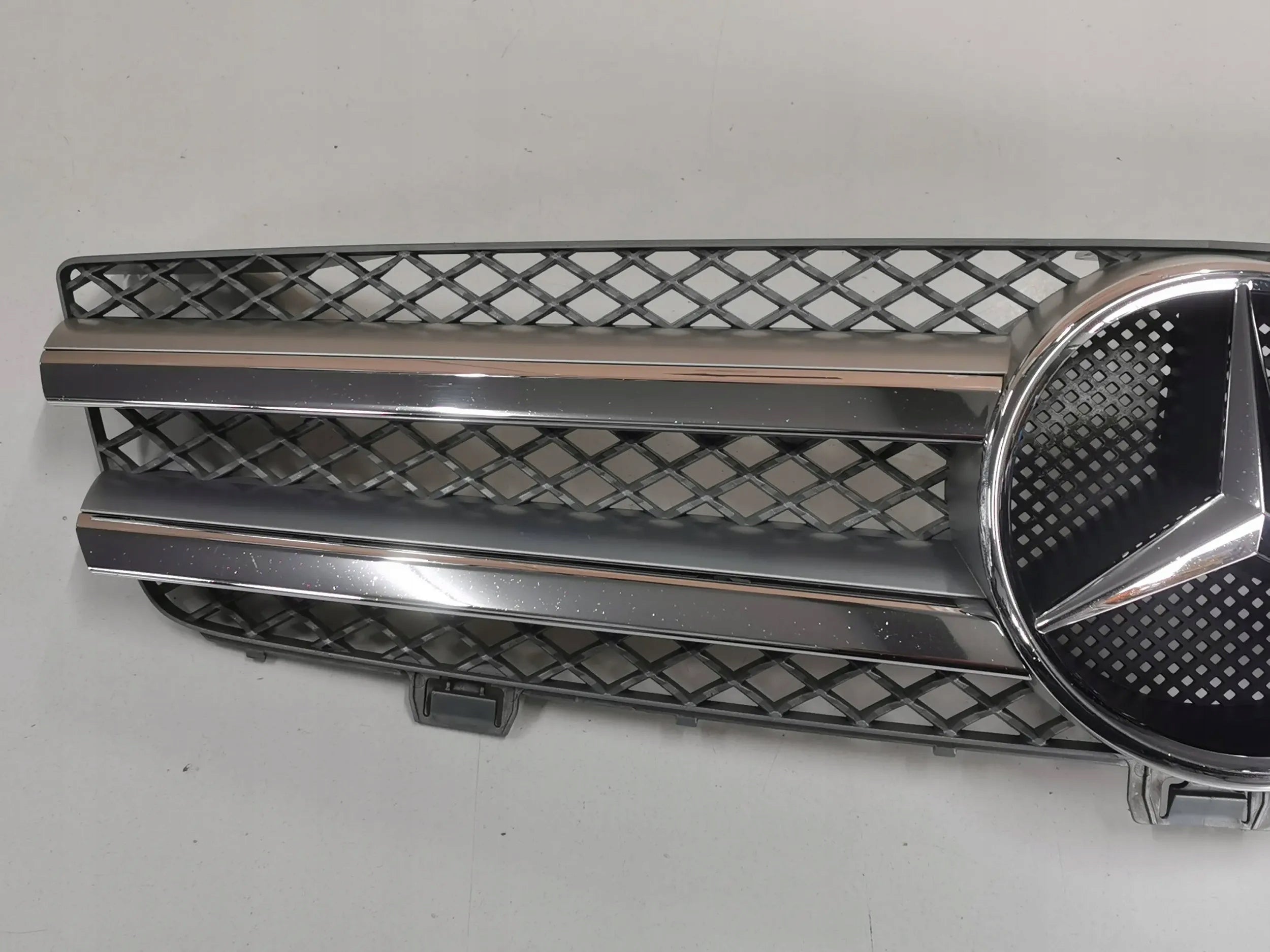 Kühlergrill Mercedes W219 FRONTGRILL A2198801083 Kühlergitter