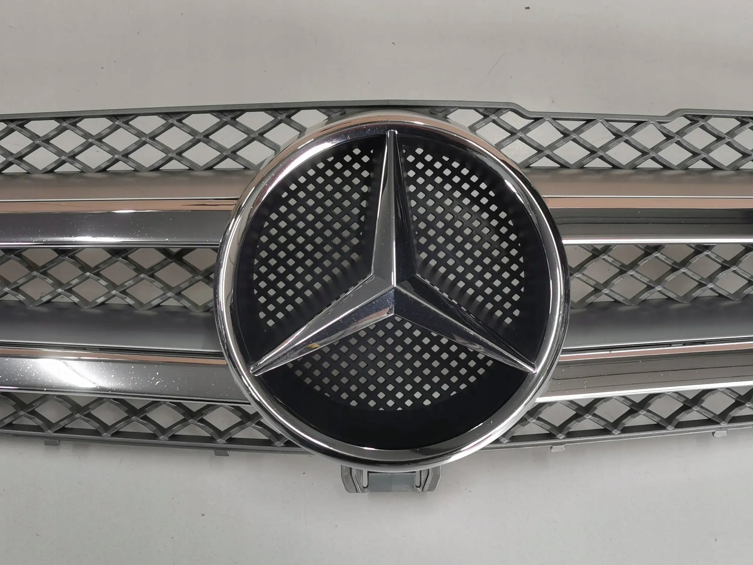 Kühlergrill Mercedes W219 FRONTGRILL A2198801083 Kühlergitter