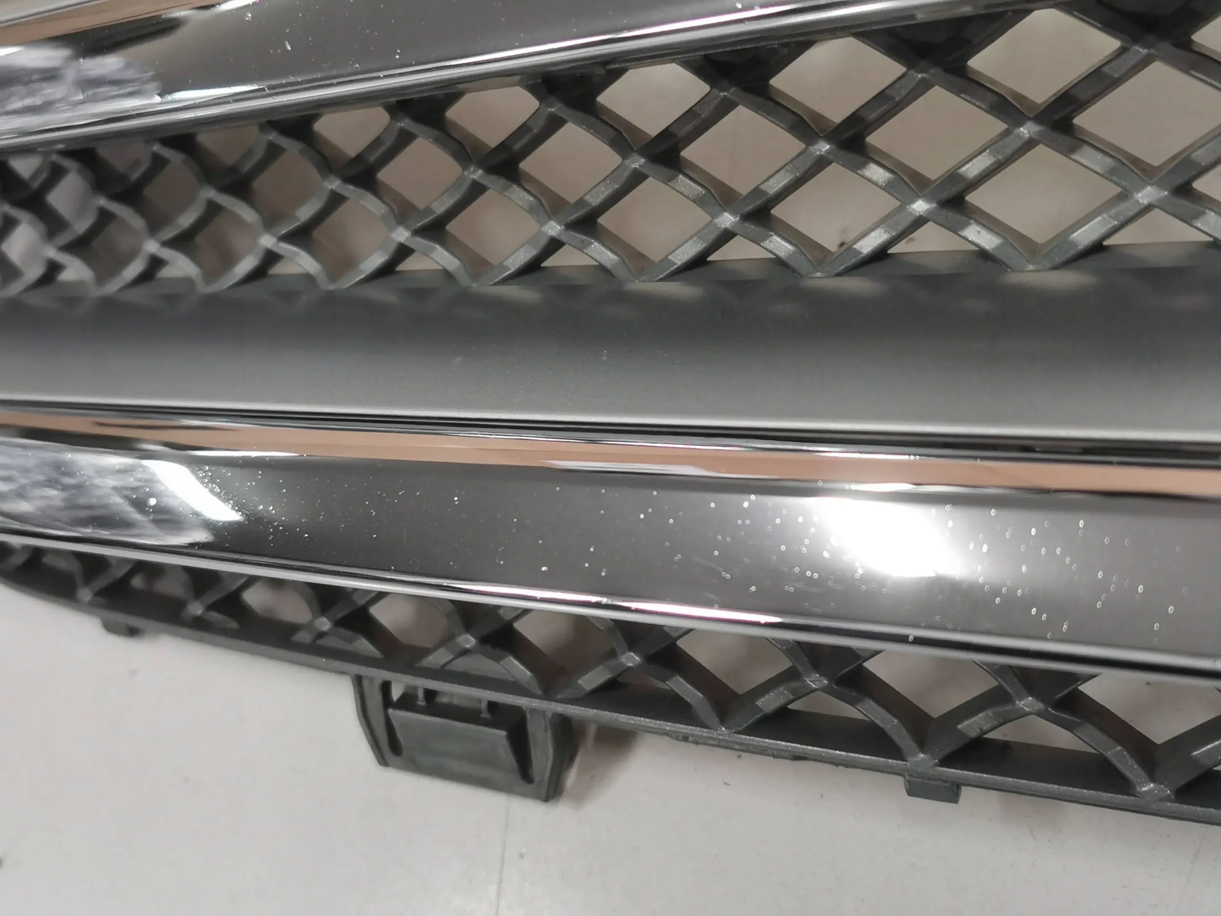 Kühlergrill Mercedes W219 FRONTGRILL A2198801083 Kühlergitter