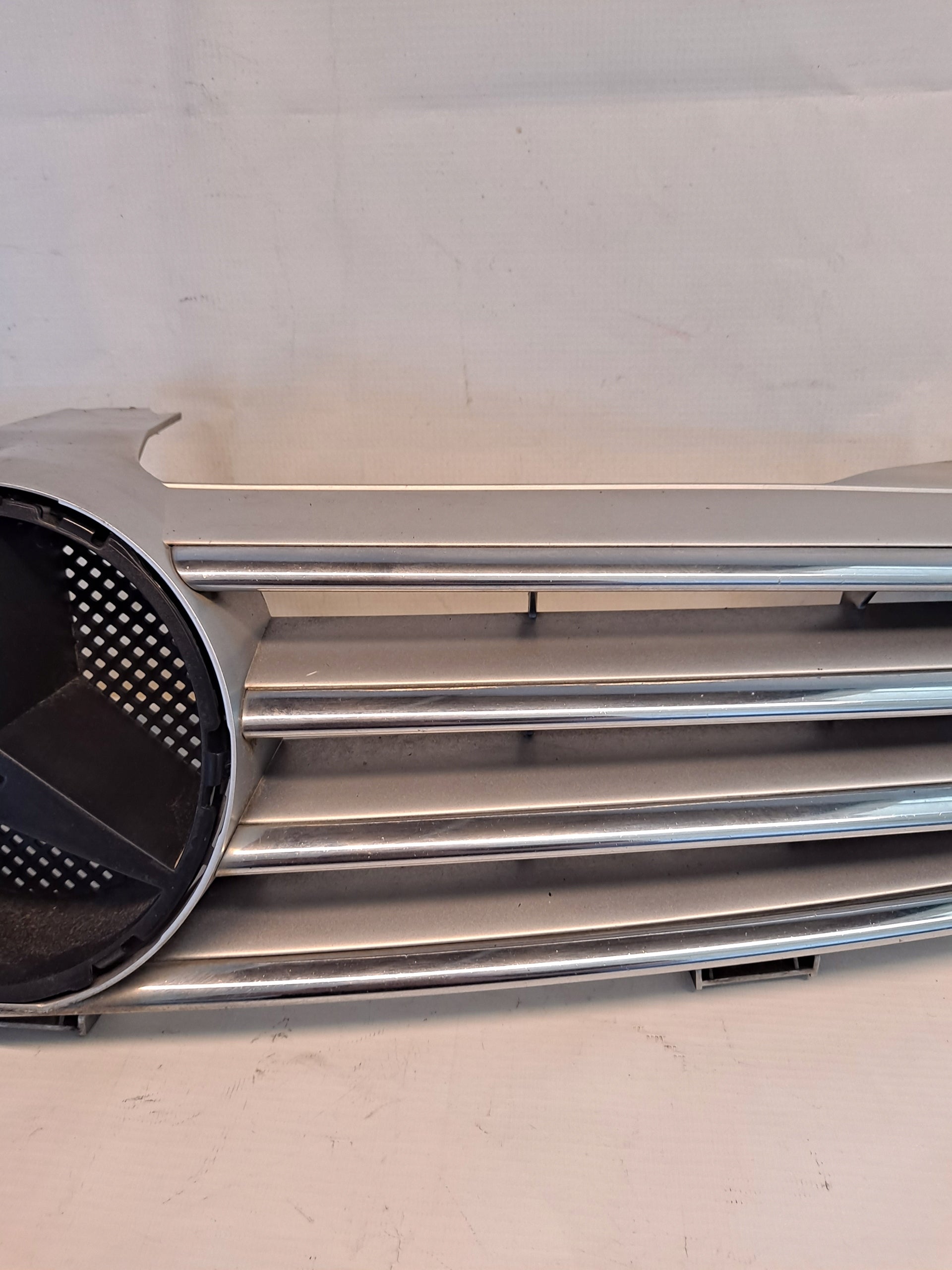 Kühlergrill Mercedes CLS C219 FRONTGRILL Kühlergitter