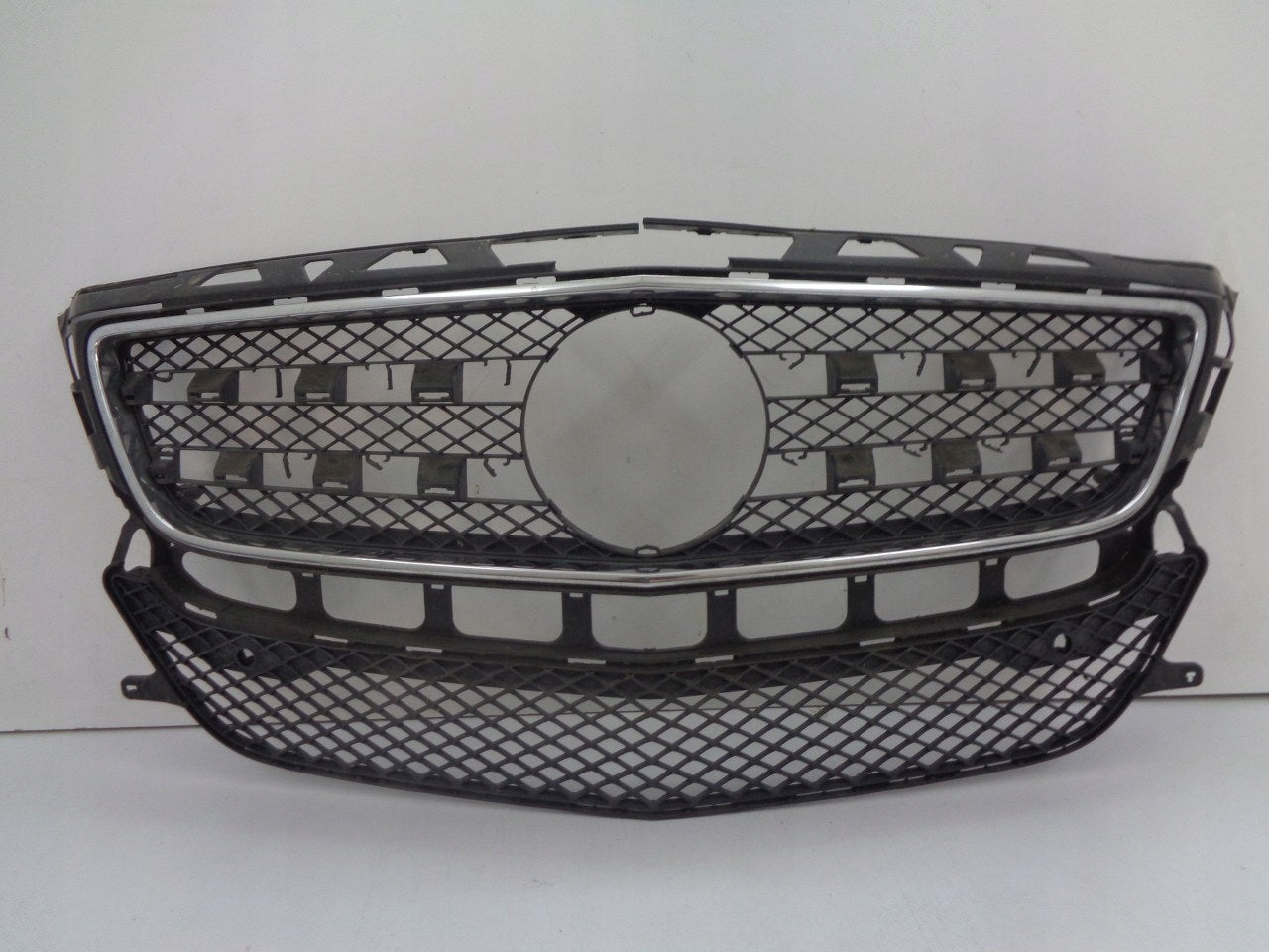  Kühlergrill Mercedes W218 FRONTGRILL A2188850165 Kühlergitter product image