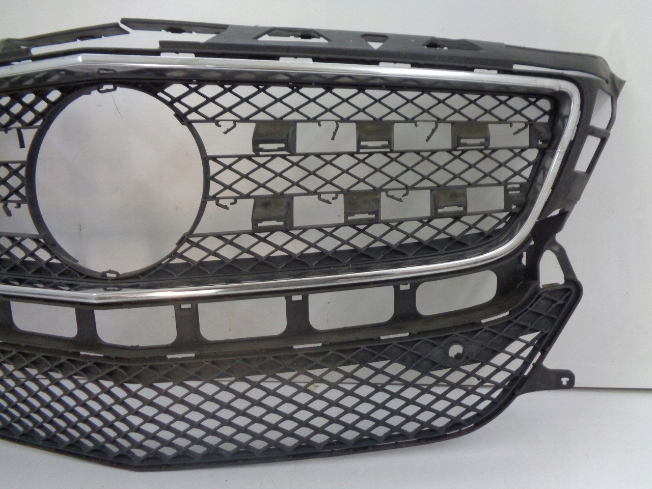 Kühlergrill Mercedes W218 FRONTGRILL A2188850165 Kühlergitter